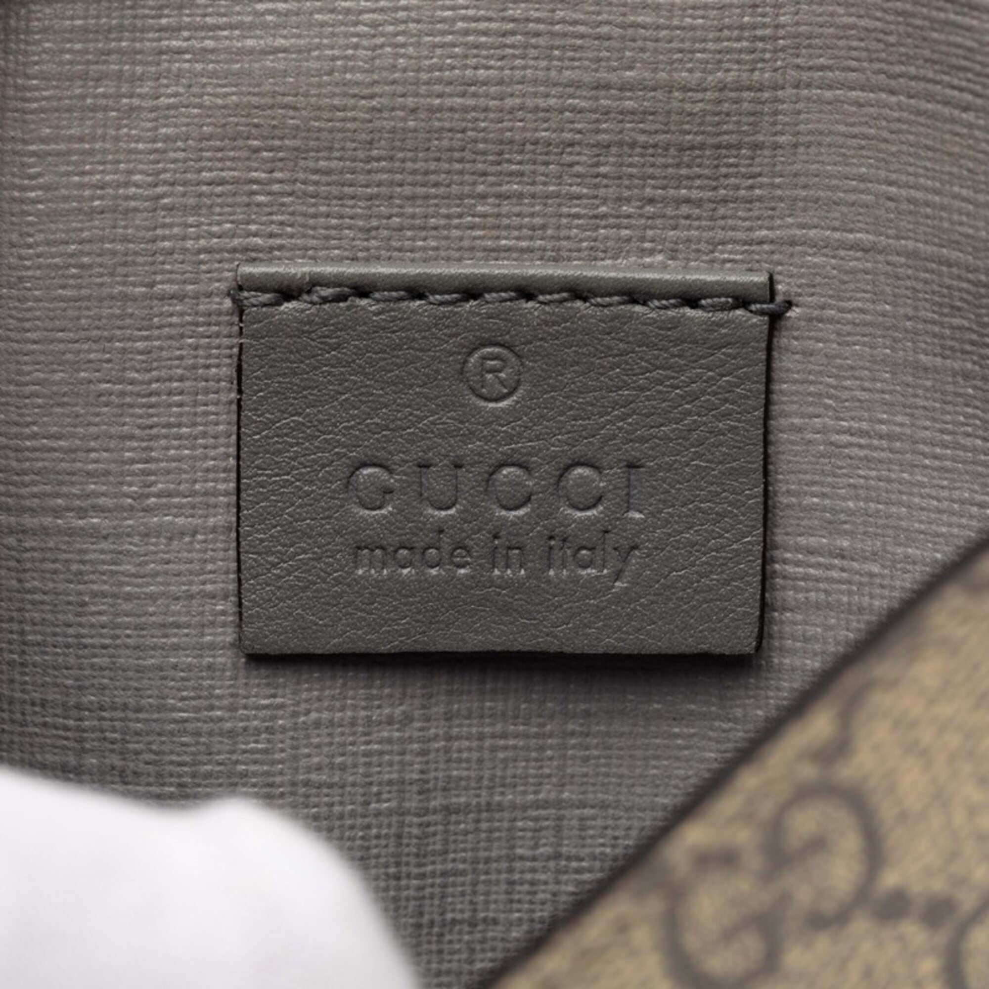 Gucci Beige Pvc Wallet (Bi-Fold) (Pre-Owned)
