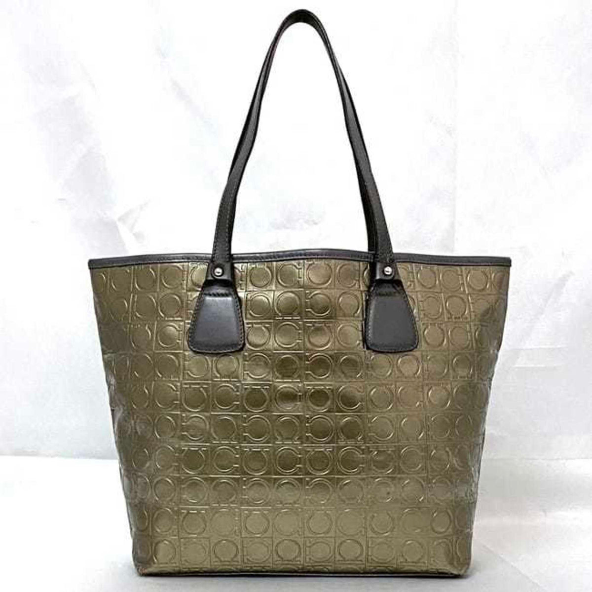 Salvatore Ferragamo Gold Gray Pvc Leather Tote Bag (Pre-Owned)