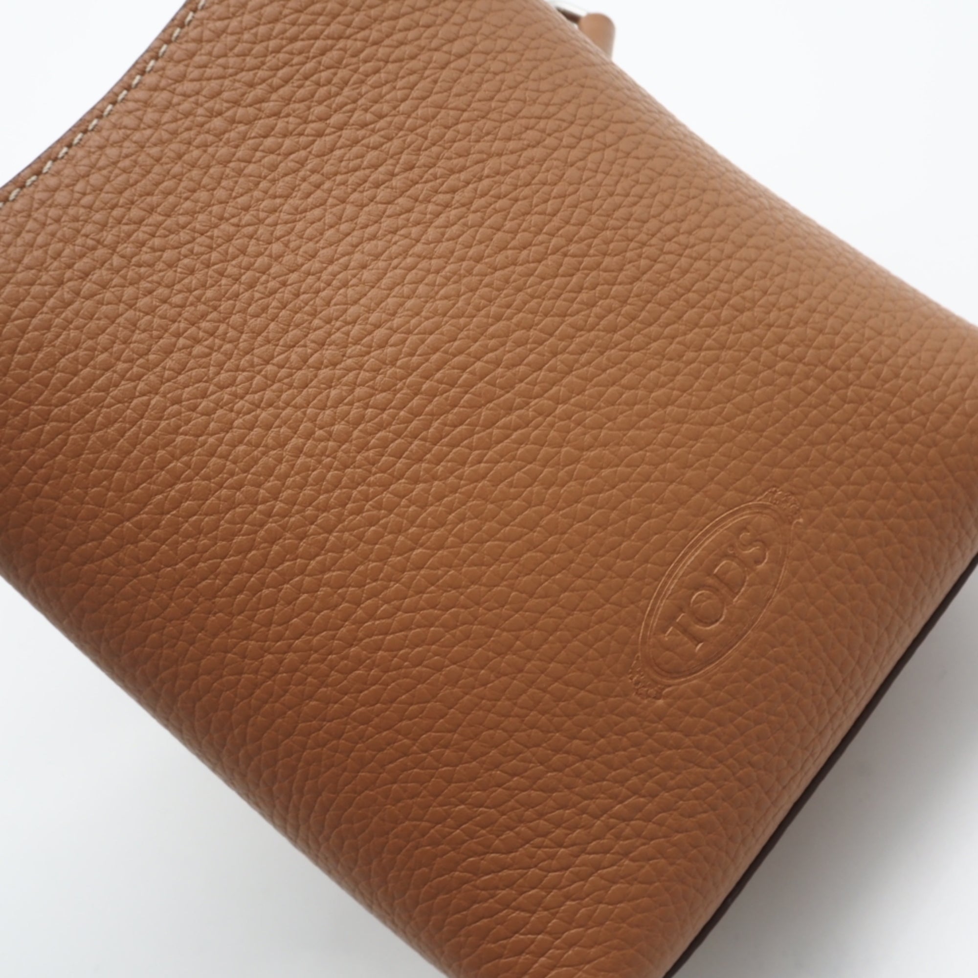 Tod's Brown Leather Handbag (Pre-Owned)