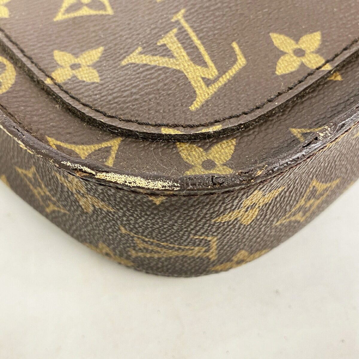Louis Vuitton Brown Shoulder Bag (Pre-Owned)