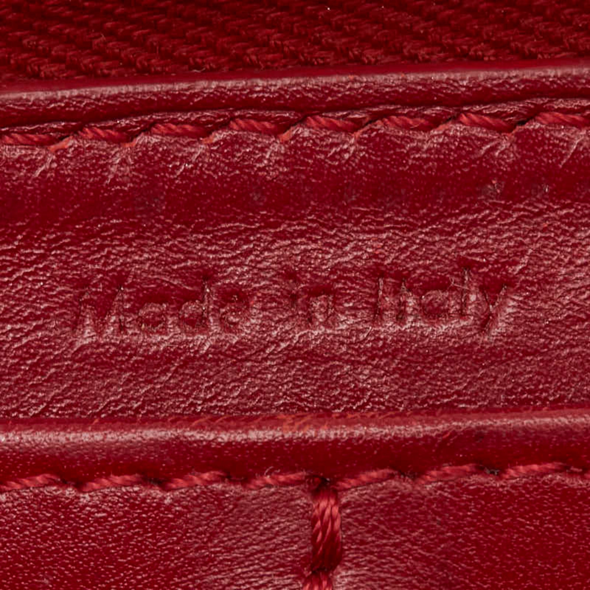 Celine Red Color Leather Long Wallet (Bi-Fold) (Pre-Owned)