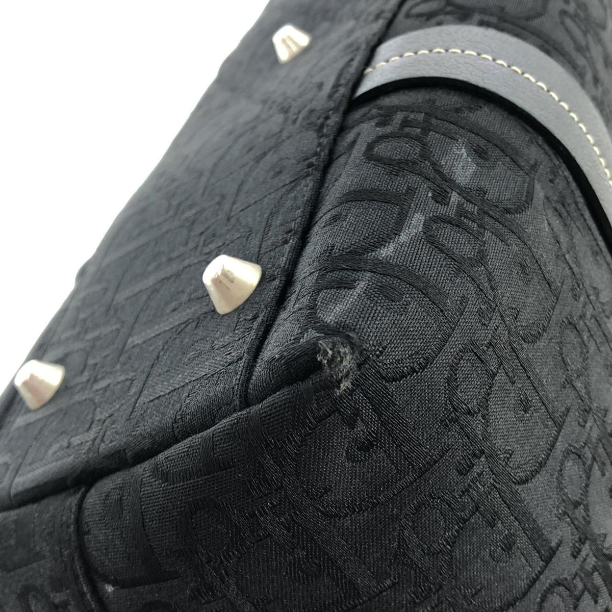 Christian Dior Black Canvas Handbag (Pre-Owned)