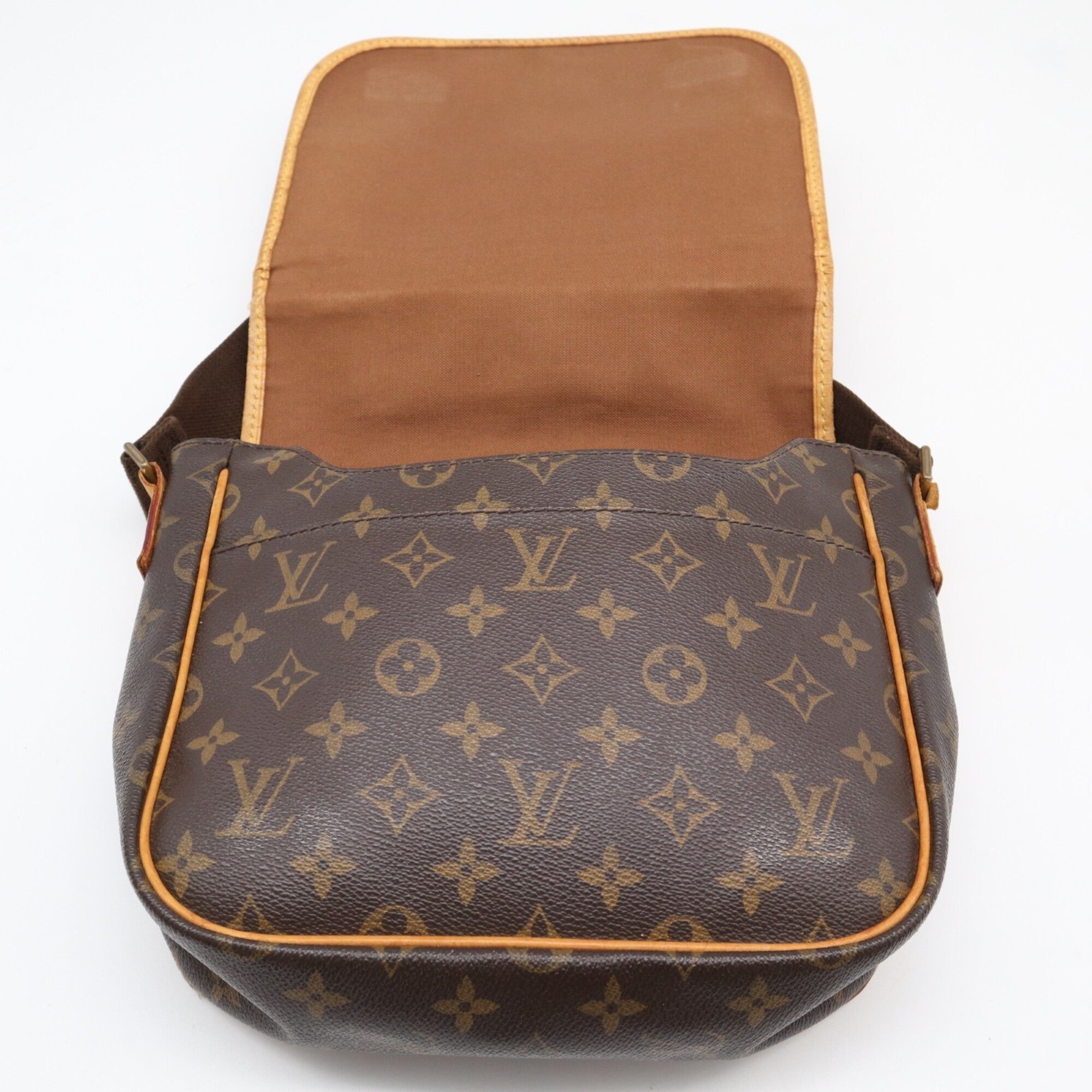 Louis Vuitton Beige Brown Monogram Shoulder Bag (Pre-Owned)