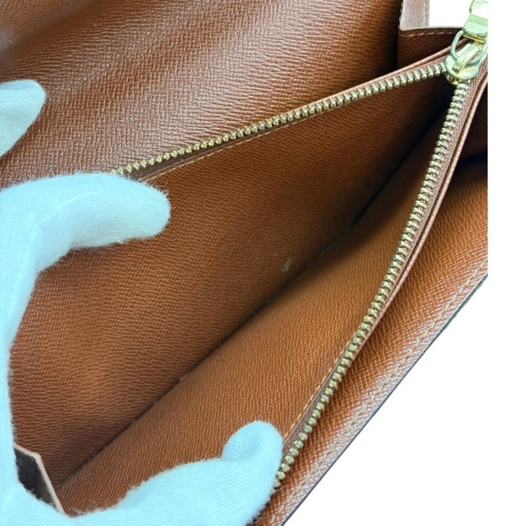 Louis Vuitton Monogram Brown Monogram Long Wallet (Bi-Fold) (Pre-Owned)