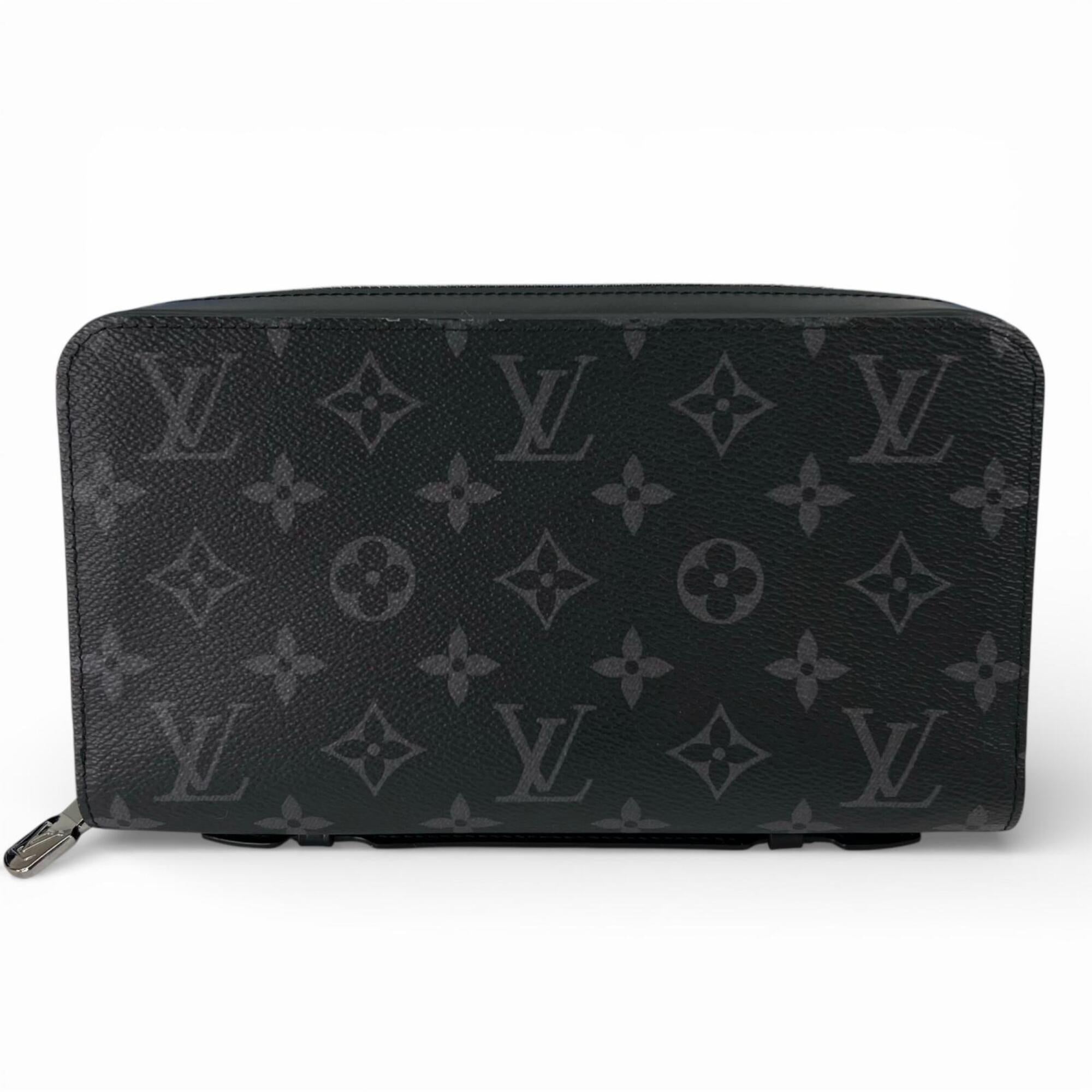Louis Vuitton Black Monogram Eclipse Long Wallet (Bi-Fold) (Pre-Owned)