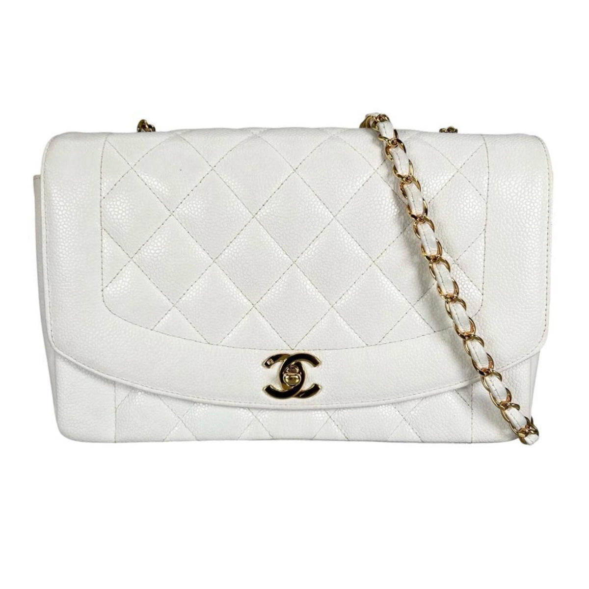 Chanel White Grained Calfskin Shoulder Bag (Pre-Owned)