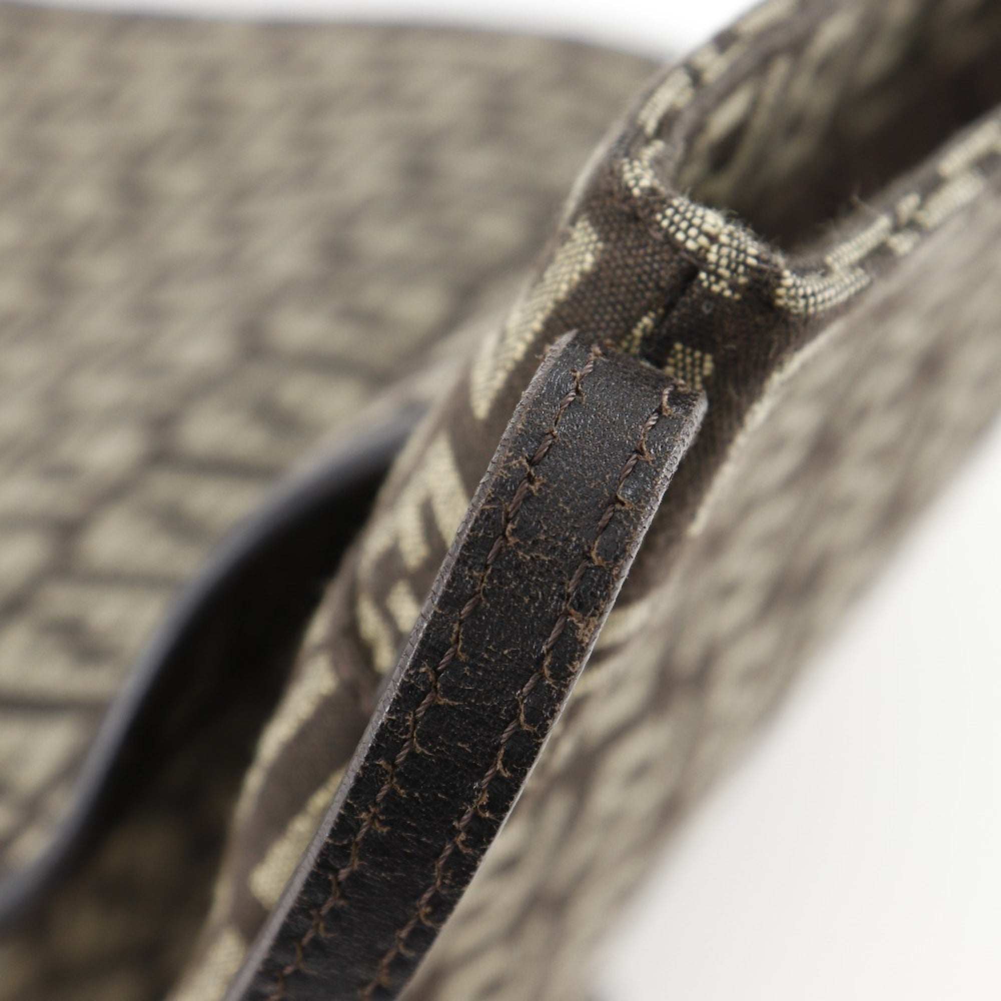 Fendi Brown Zucchino Shoulder Bag (Pre-Owned)