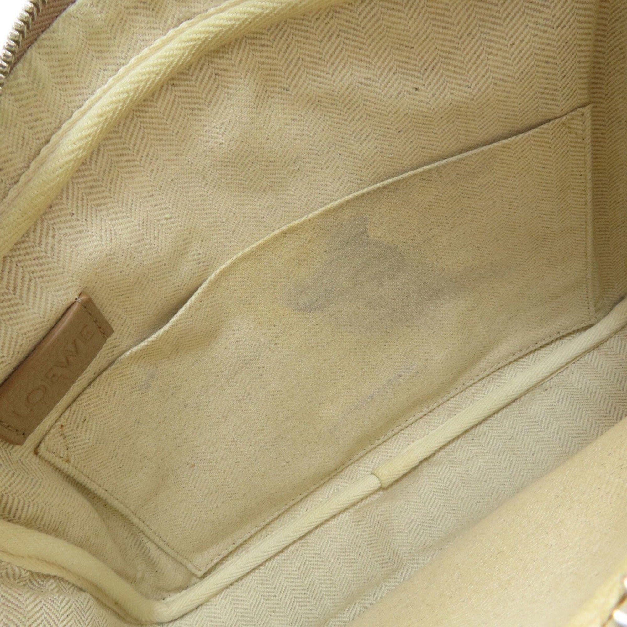 Loewe Brown Shoulder Bag (Pre-Owned)