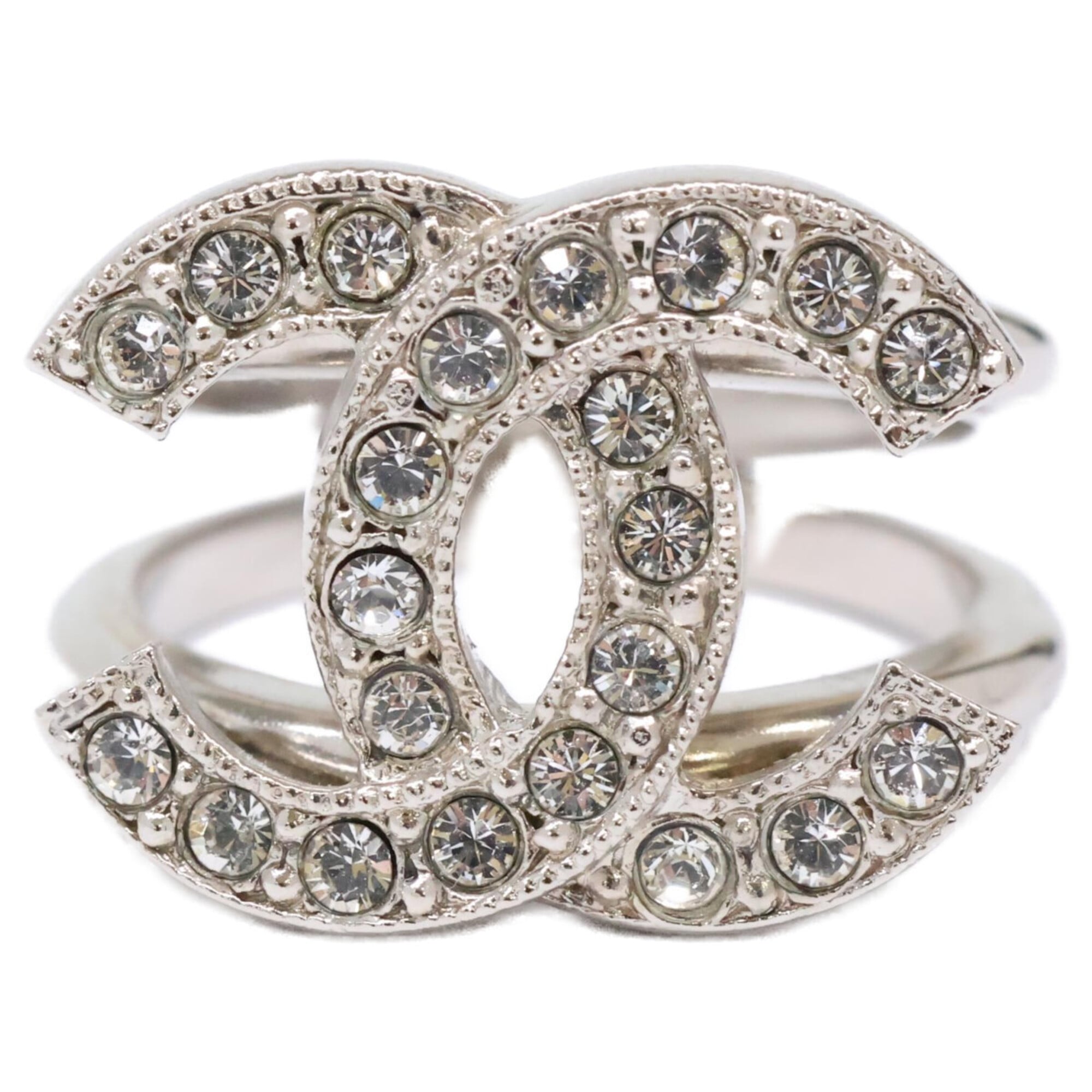 Chanel Silver Metal Band Ring (Pre-Owned)