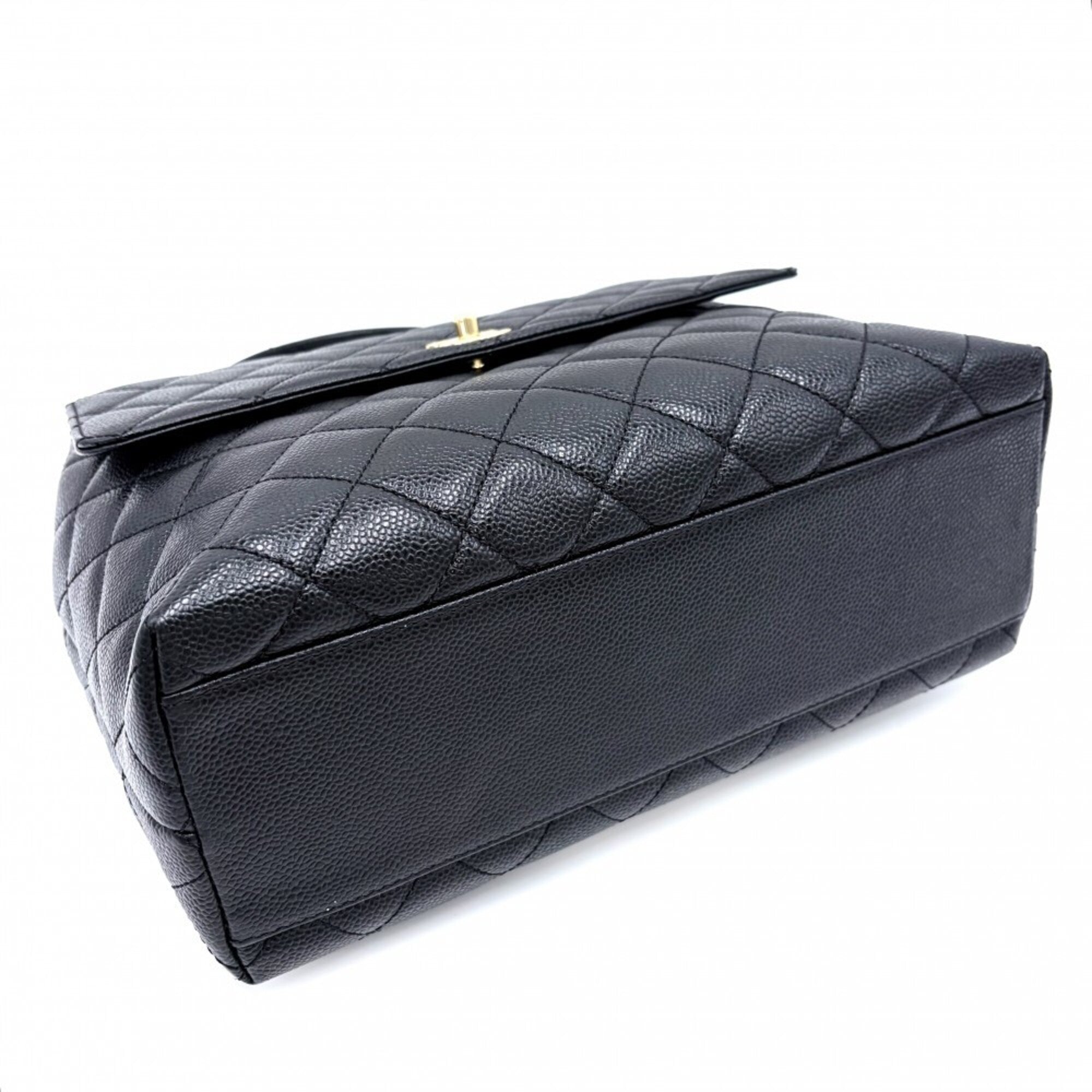 Chanel Black Grained Calfskin Handbag (Pre-Owned)