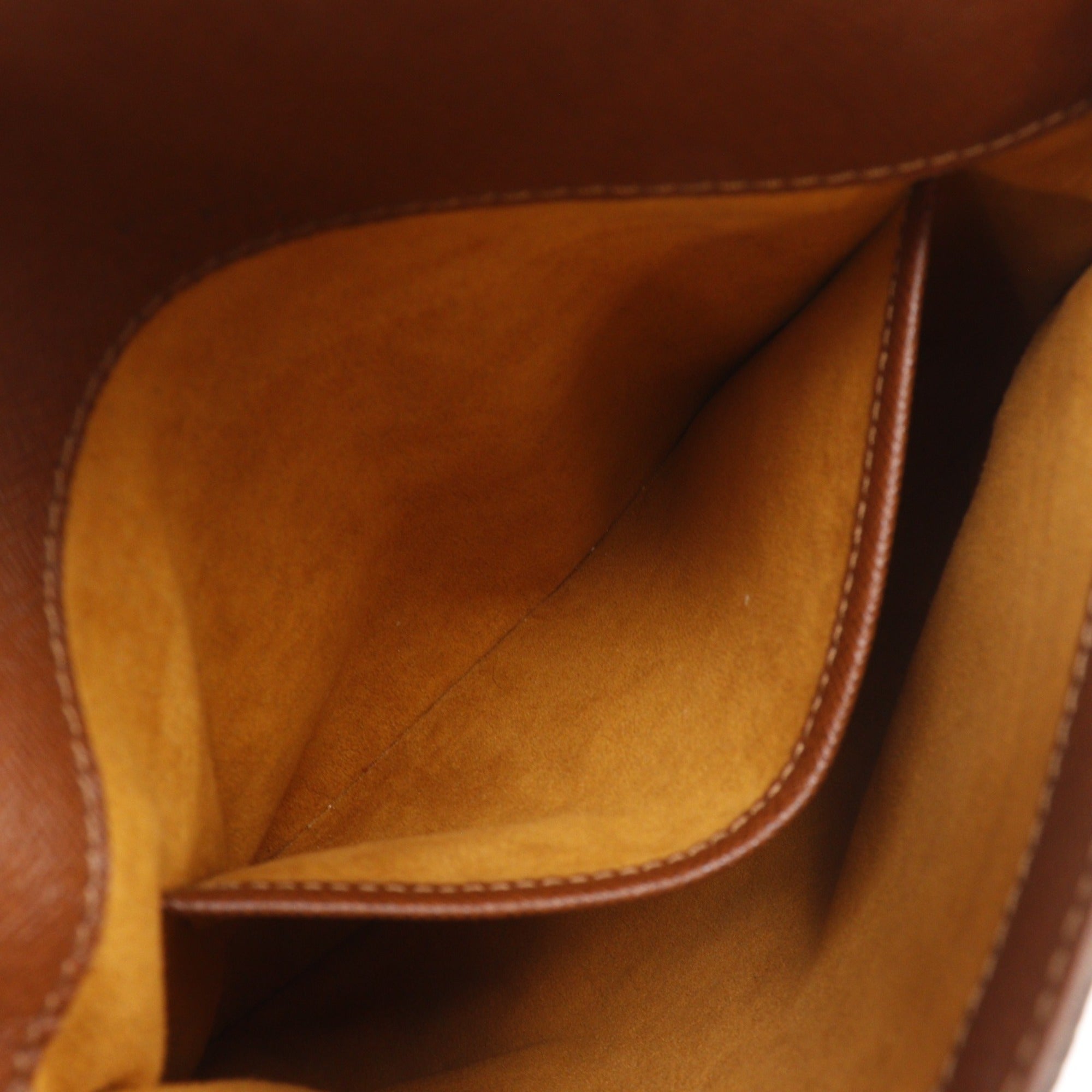 Louis Vuitton Brown Monogram Shoulder Bag (Pre-Owned)