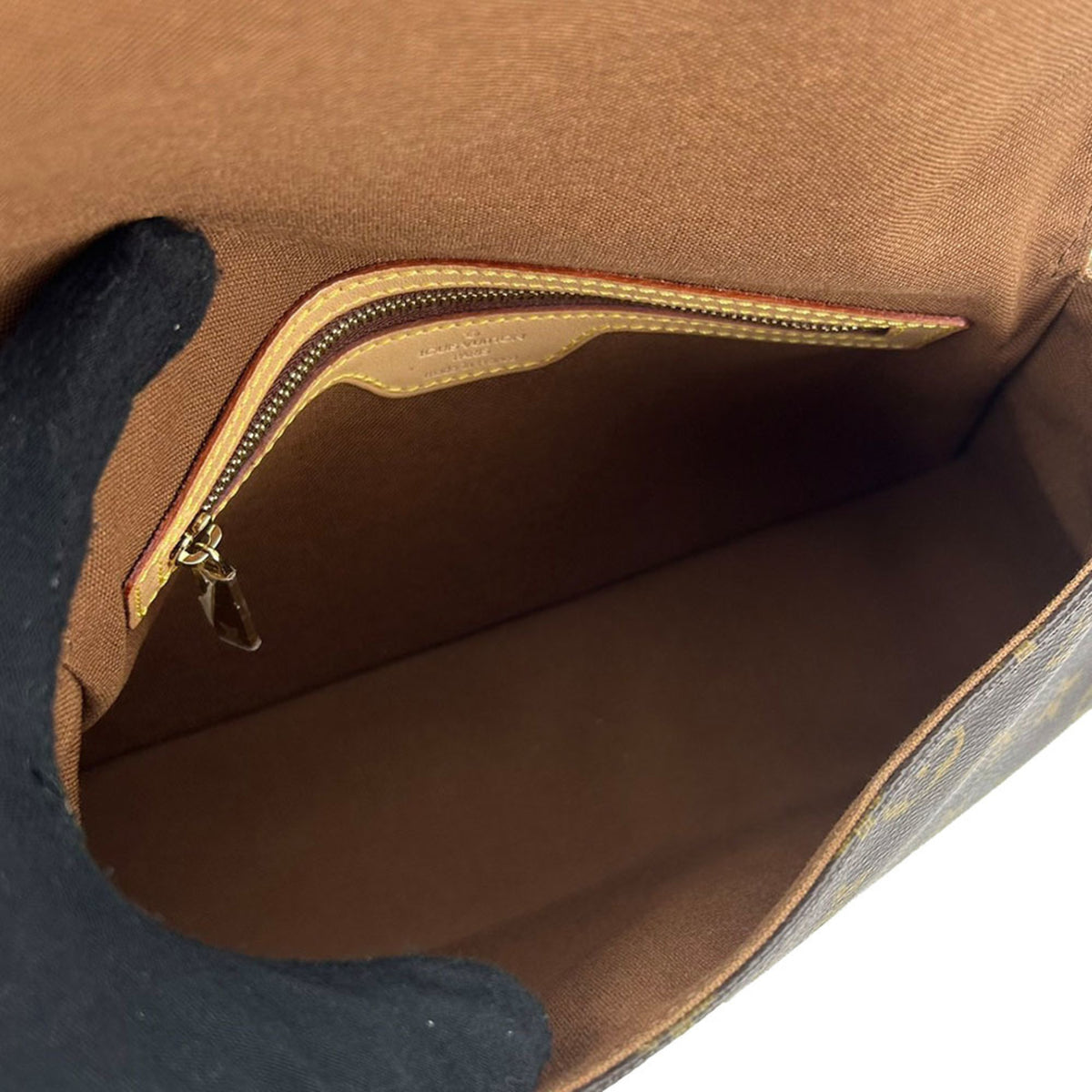 Louis Vuitton Monogram Monogram Monogram Shoulder Bag (Pre-Owned)