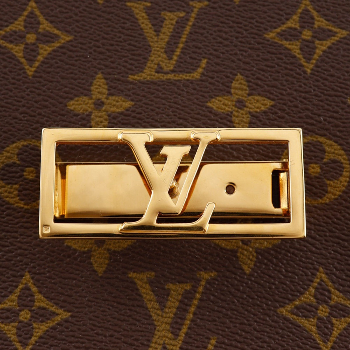 Louis Vuitton Brown Monogram Monogram Shoulder Bag (Pre-Owned)