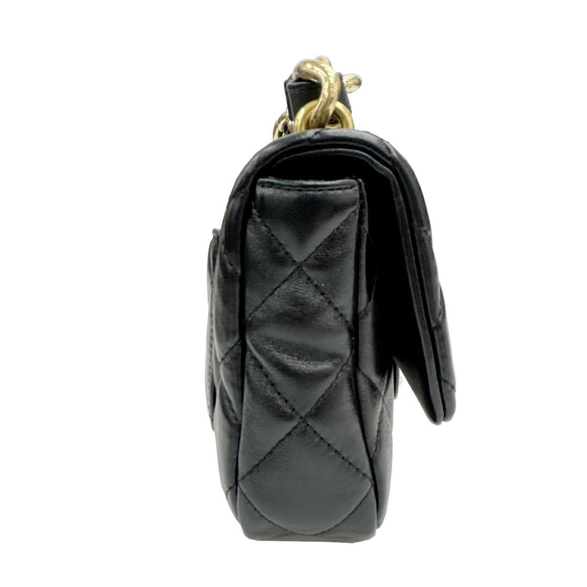 Chanel Black Shoulder Bag (Pre-Owned)