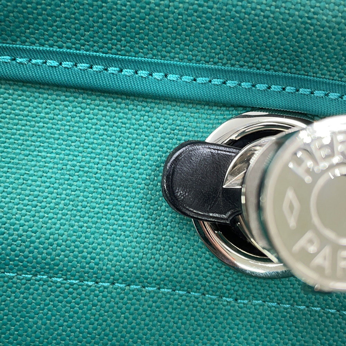 Hermes Black Green Handbag (Pre-Owned)