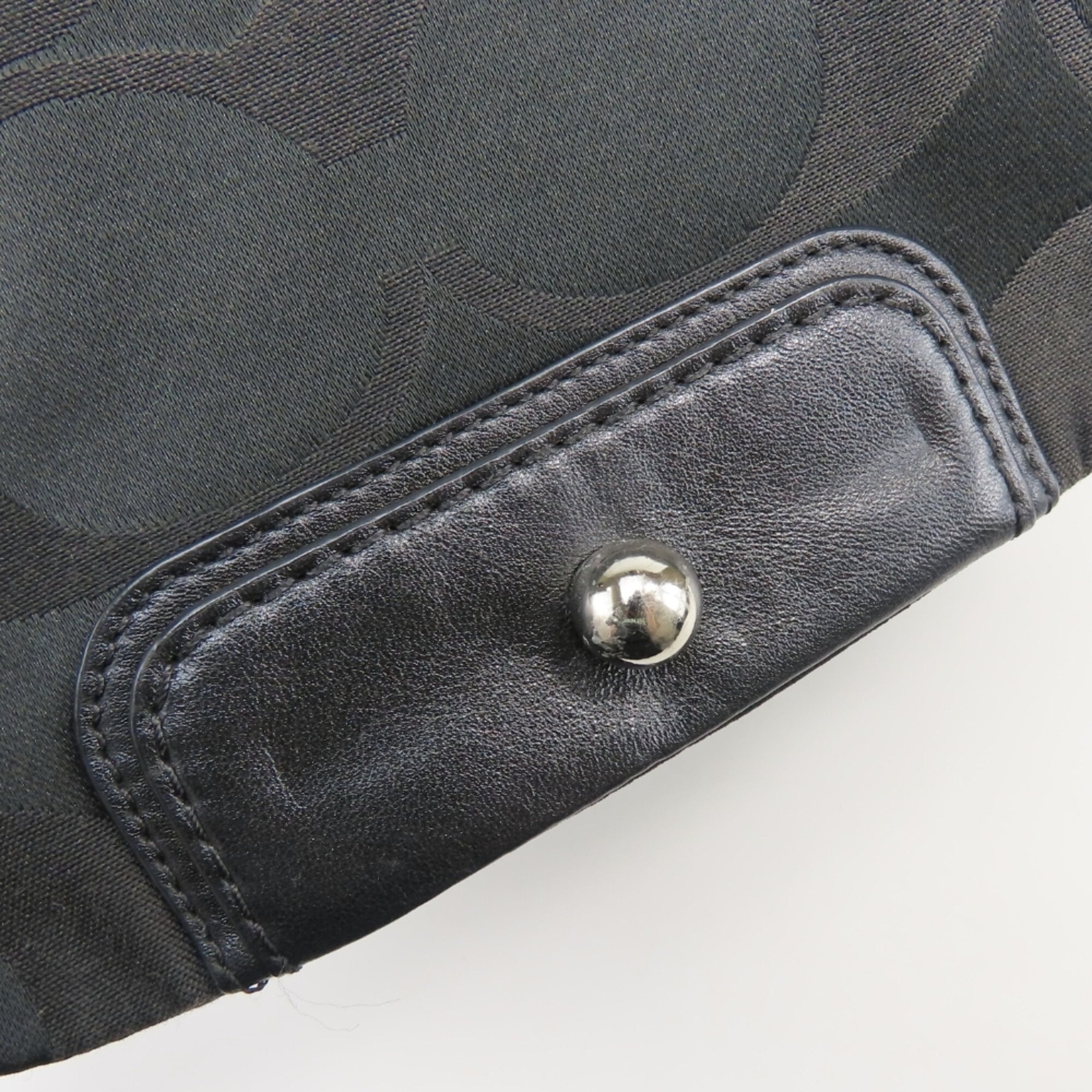 Coach Black Signature Line Shoulder Bag (Pre-Owned)