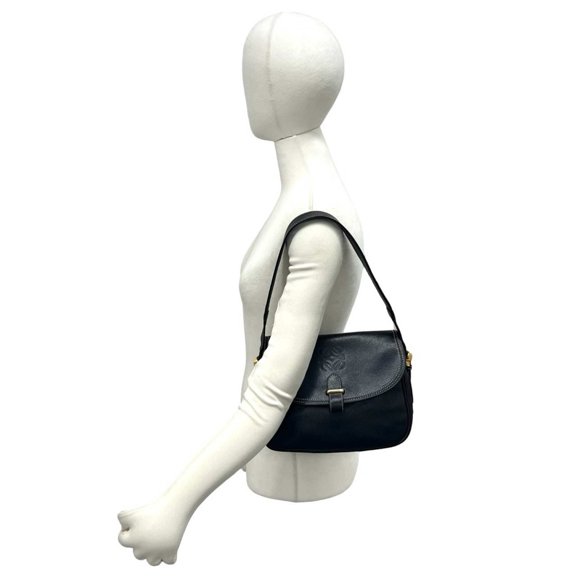 Loewe Black Leather Handbag Shoulder Bag (Pre-Owned)