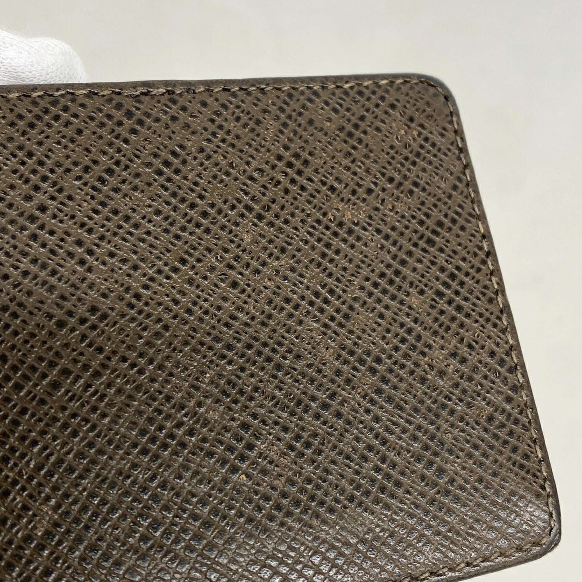 Louis Vuitton Grizzly Coin Purse/Coin Case (Pre-Owned)
