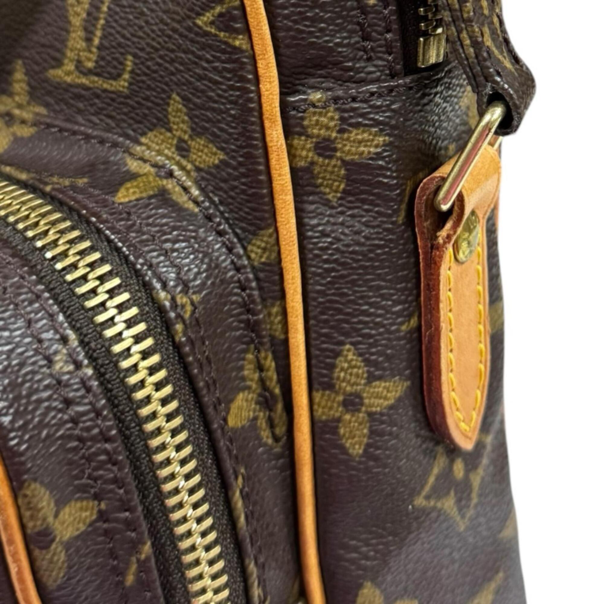 Louis Vuitton Brown Monogram Shoulder Bag (Pre-Owned)