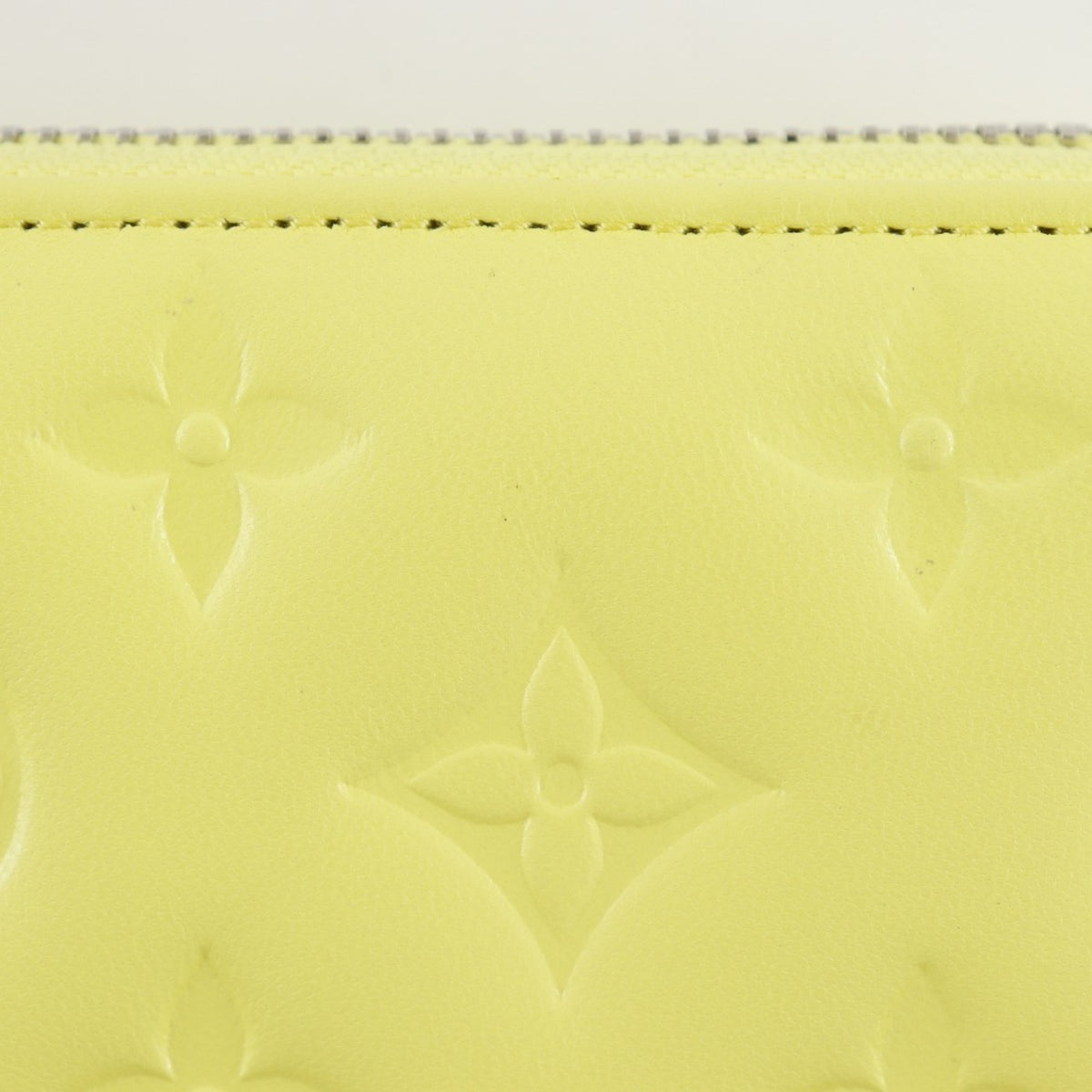 Louis Vuitton Leather Long Wallet (Bi-Fold) (Pre-Owned)