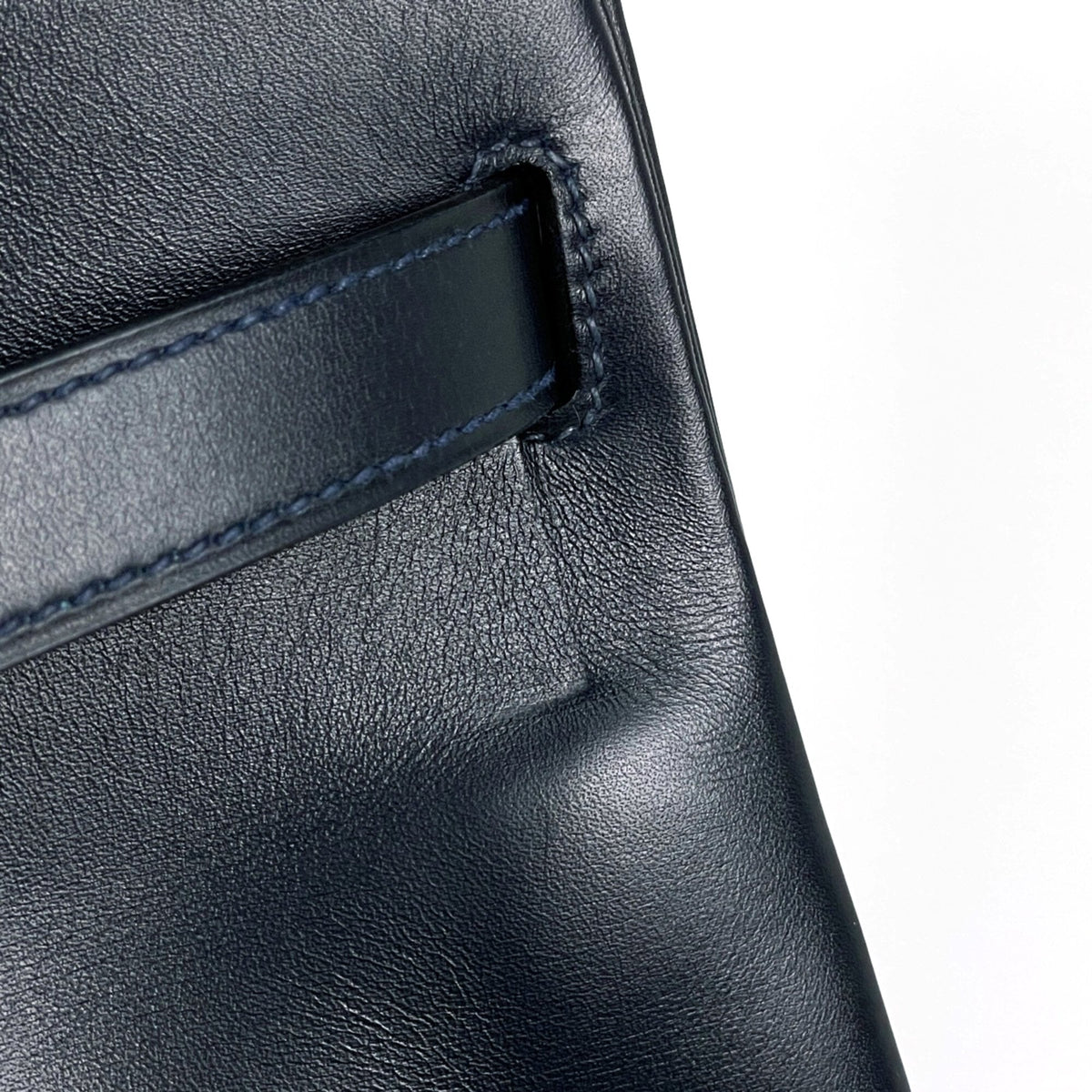 Hermes Navy Box Calf Leather Handbag (Pre-Owned)