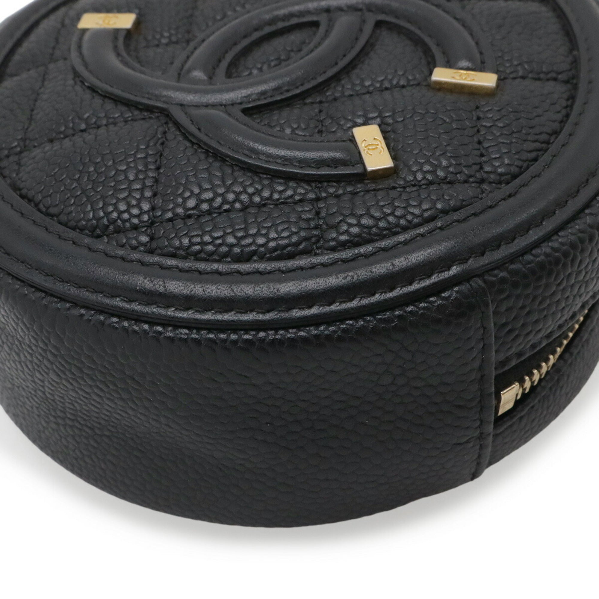 Chanel Black Grained Calfskin Pochette (Pre-Owned)