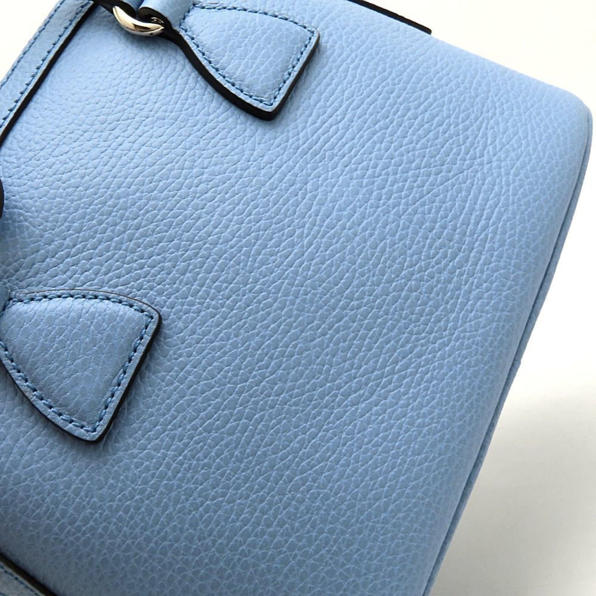 Gucci Light Blue Leather Handbag (Pre-Owned)