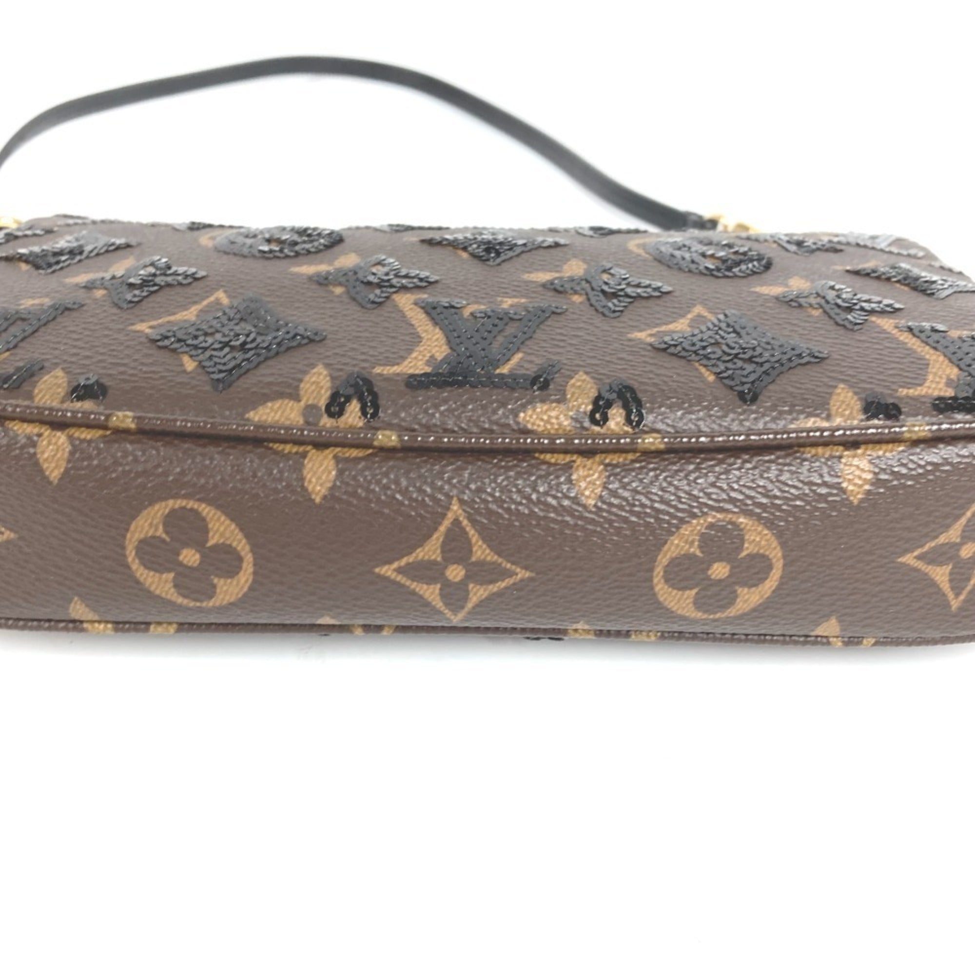 Louis Vuitton Brown Monogram Monogram Canvas Shoulder Bag (Pre-Owned)