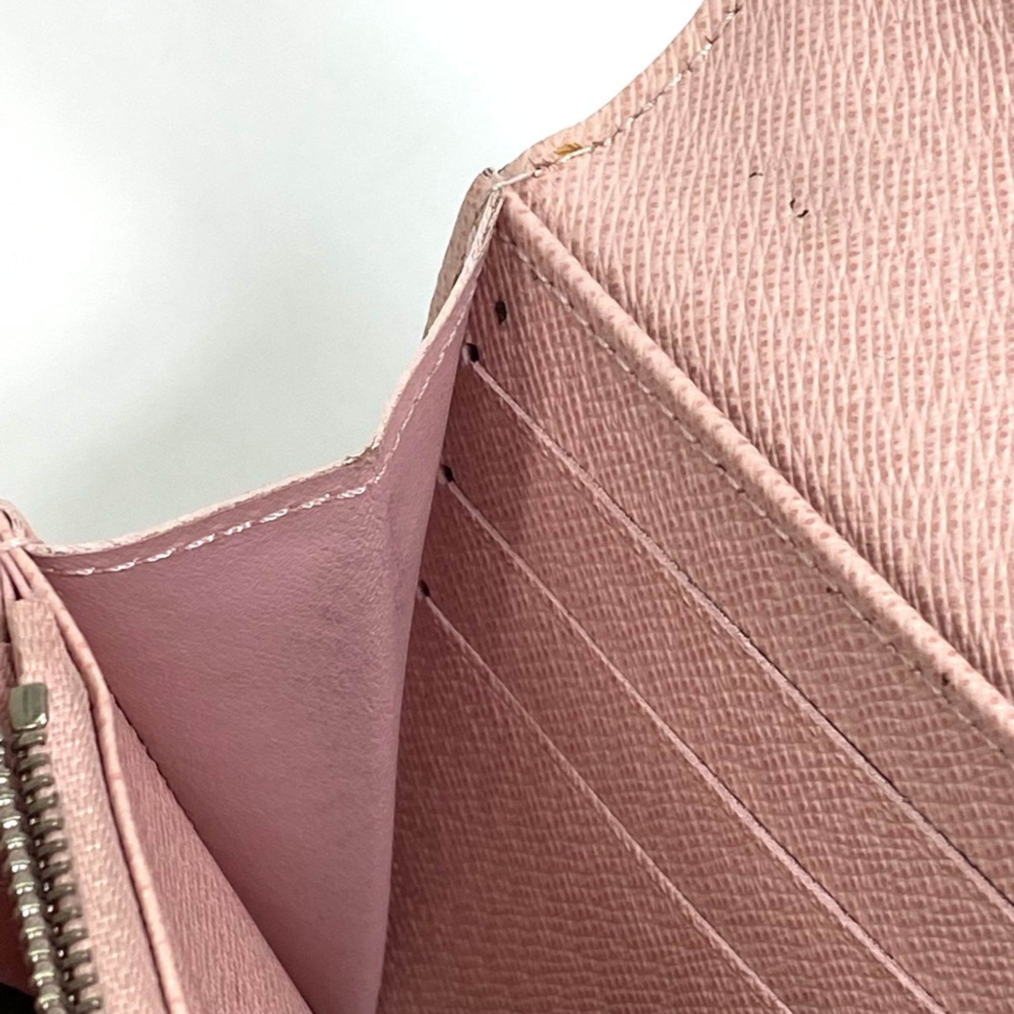 Louis Vuitton Pink Epi Leather Coin Purse/Coin Case (Pre-Owned)