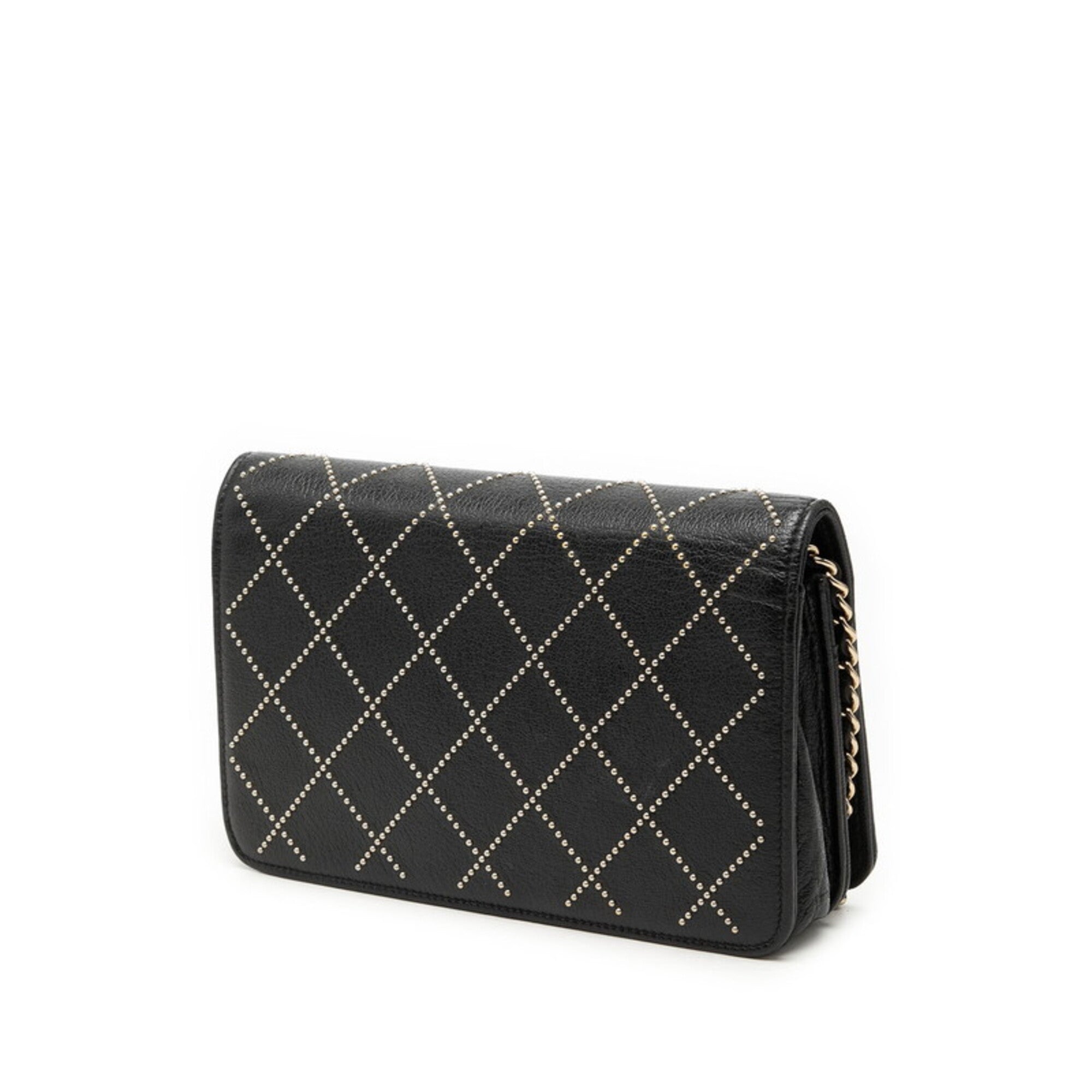 Chanel Black Leather Shoulder Bag (Pre-Owned)