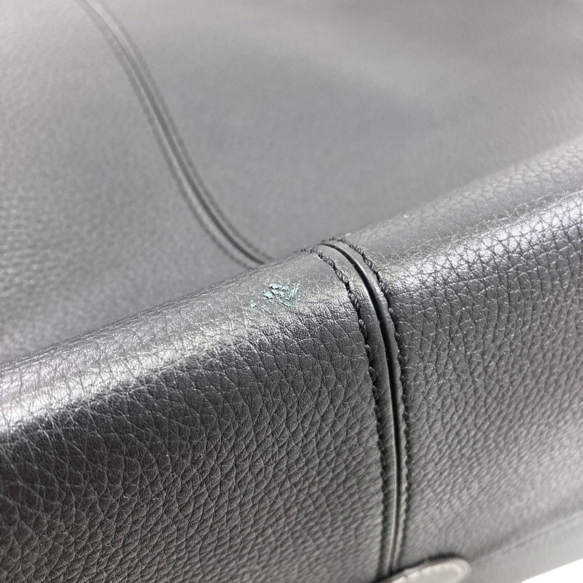 Loewe Black Leather Tote Bag (Pre-Owned)