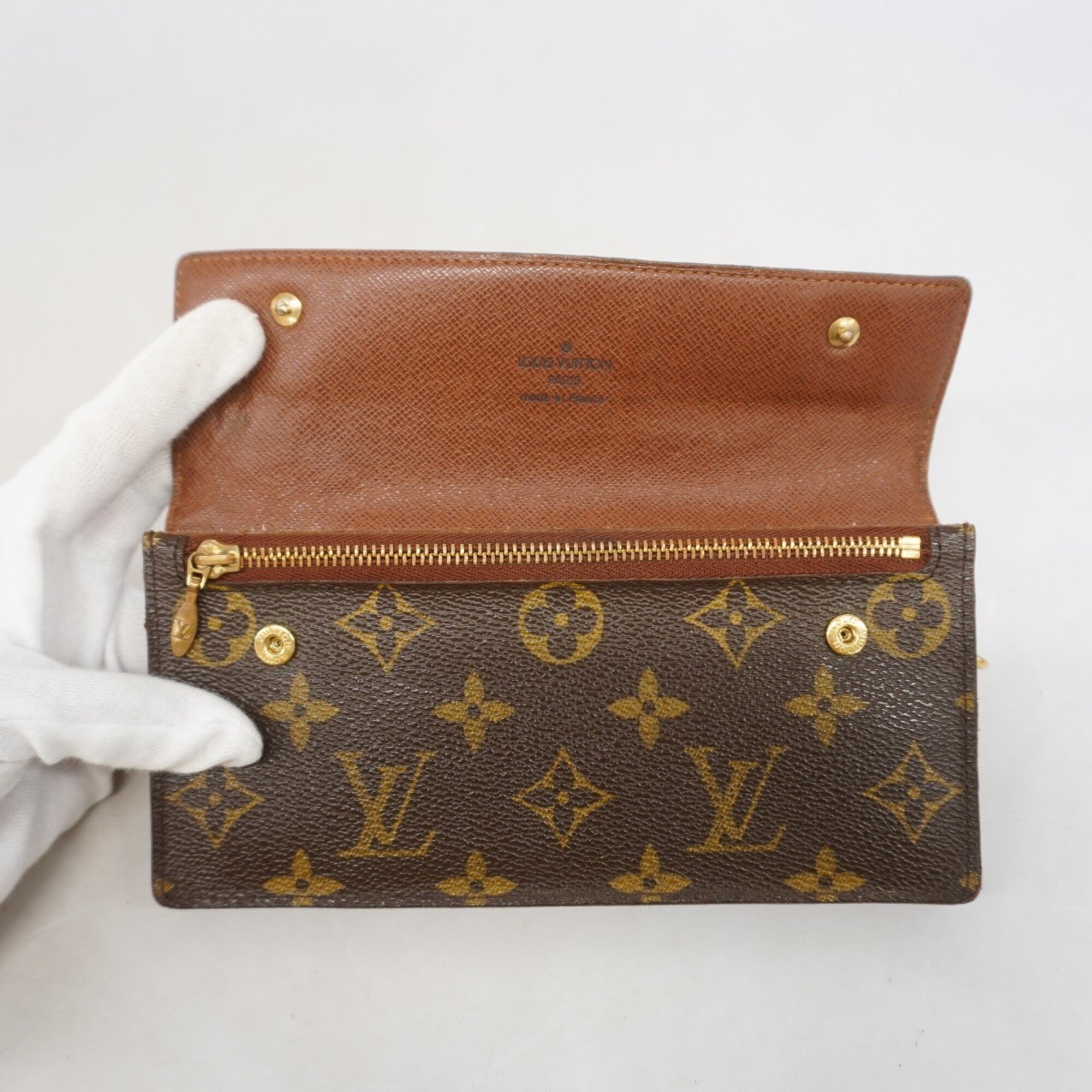 Louis Vuitton Brown Long Wallet (Bi-Fold) (Pre-Owned)