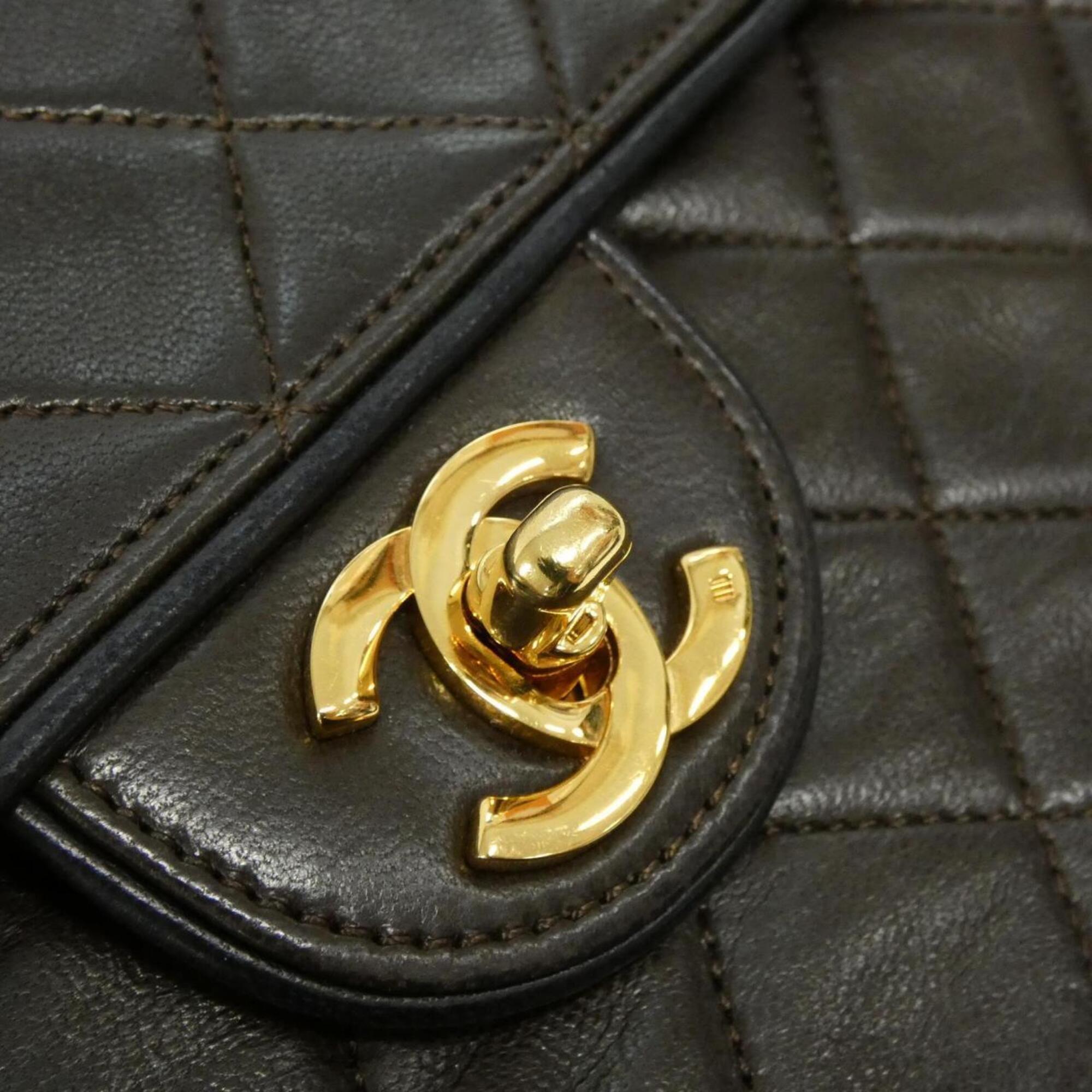Chanel Black Brown Leather Shoulder Bag (Pre-Owned)