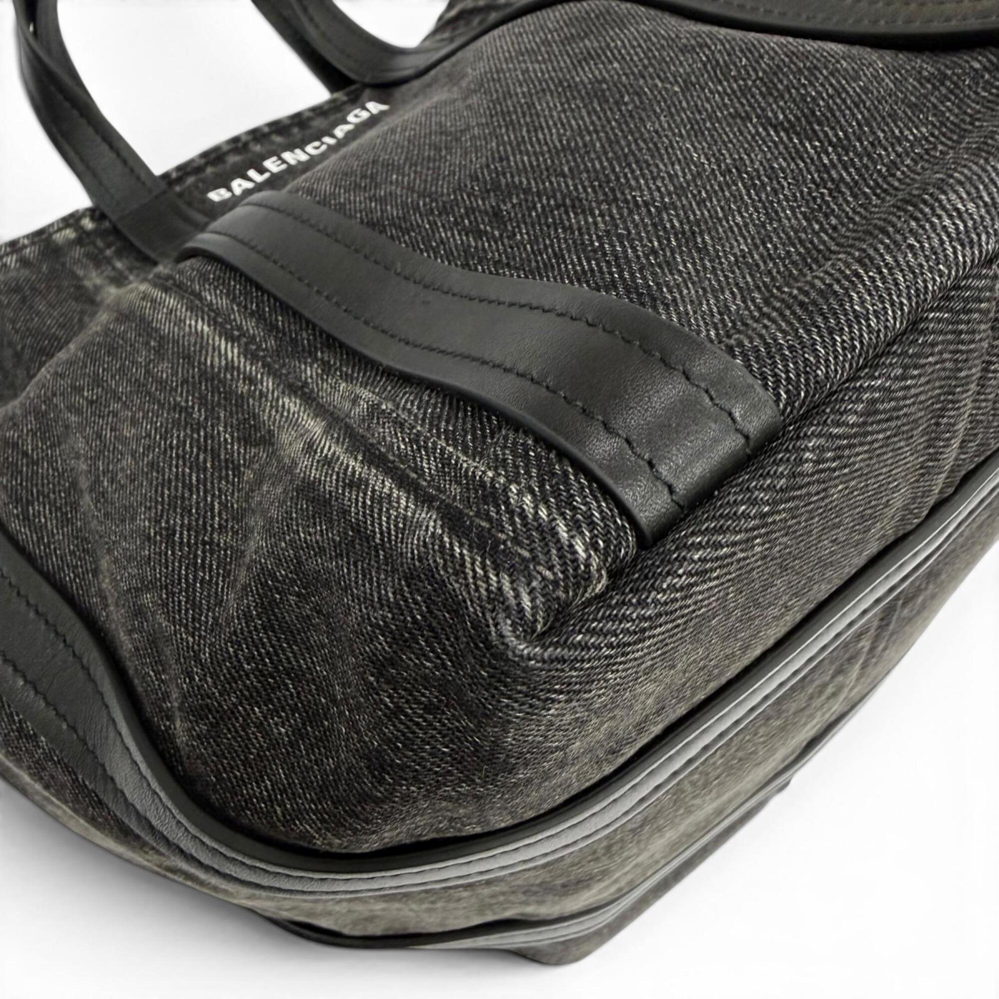 Balenciaga Black Leather Handbag Shoulder Bag (Pre-Owned)