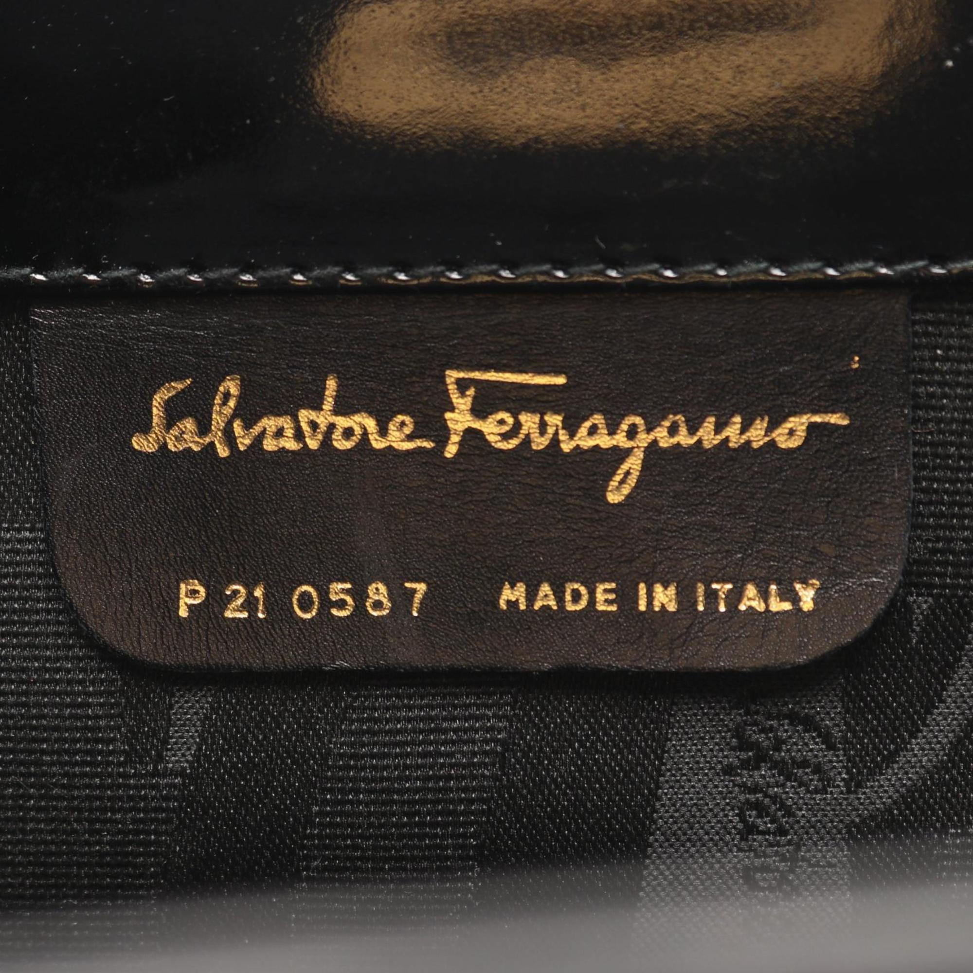 Salvatore Ferragamo Black Patent Leather Handbag Shoulder Bag (Pre-Owned)