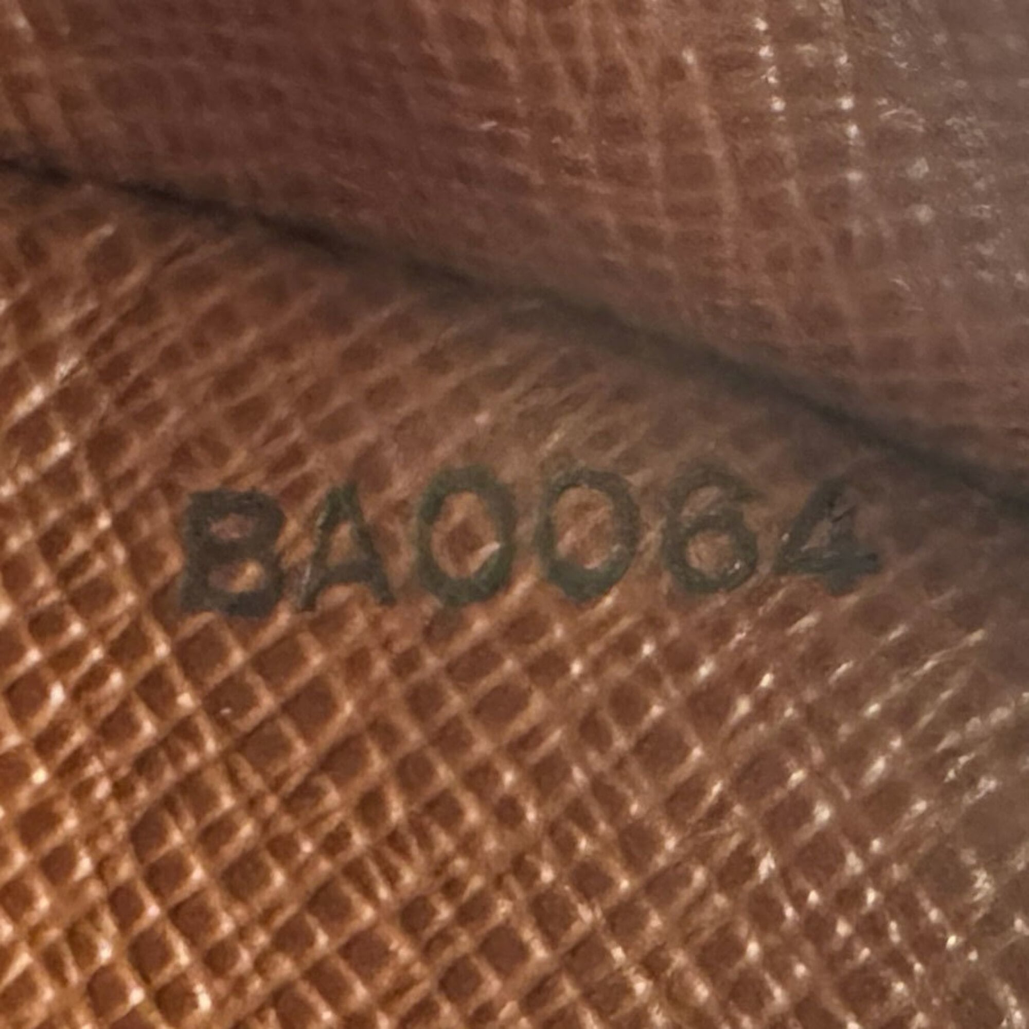 Louis Vuitton Brown Monogram Monogram Shoulder Bag (Pre-Owned)