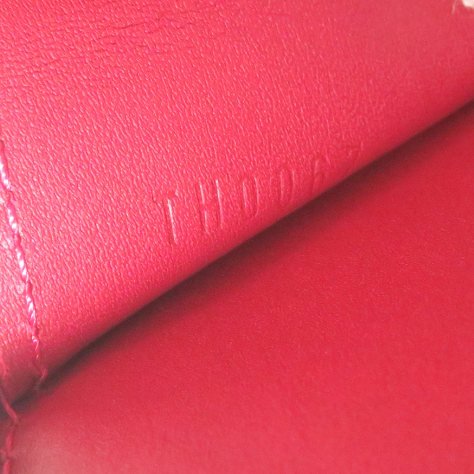 Louis Vuitton Red Color Vernis Coin Purse/Coin Case (Pre-Owned)