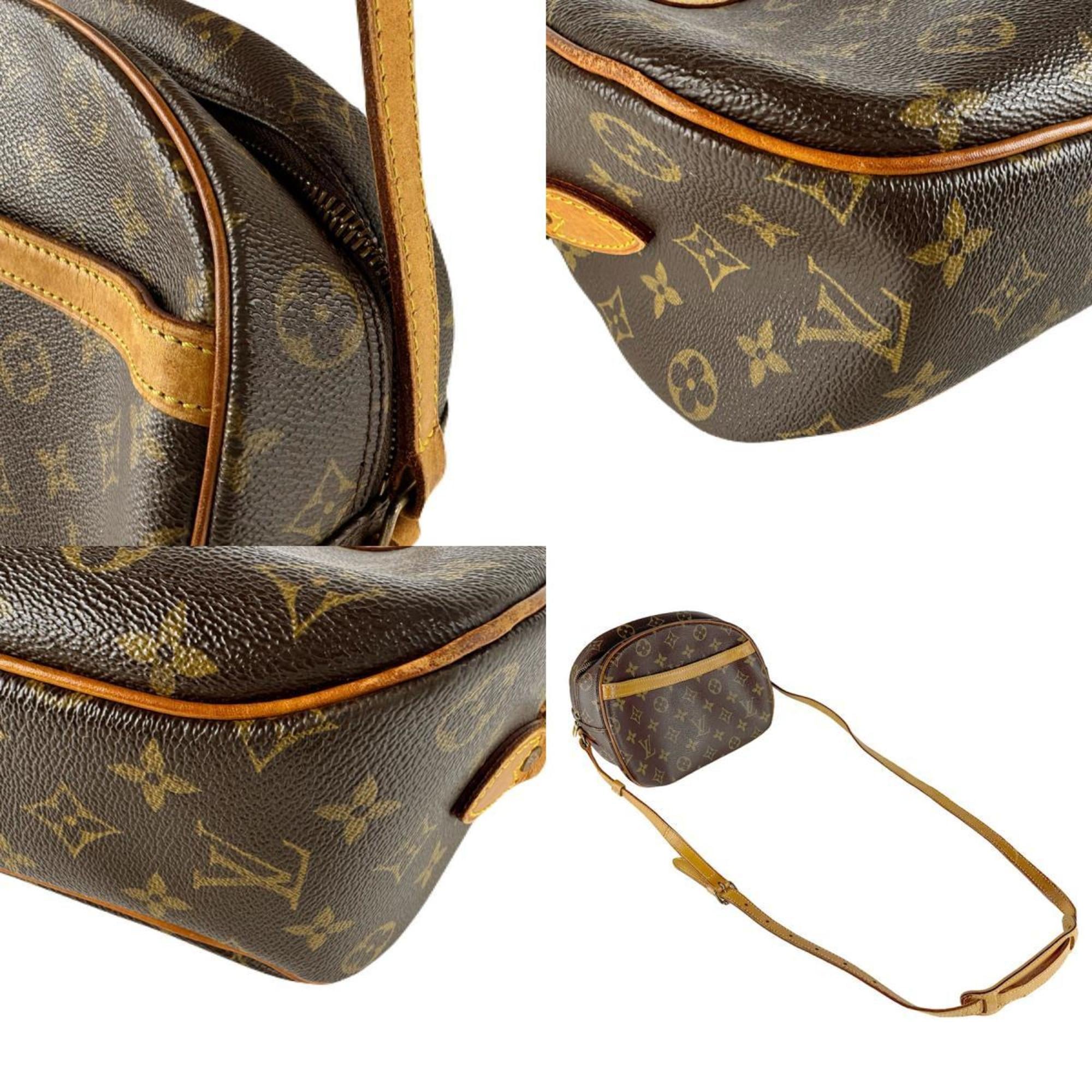 Louis Vuitton Brown Monogram Shoulder Bag (Pre-Owned)