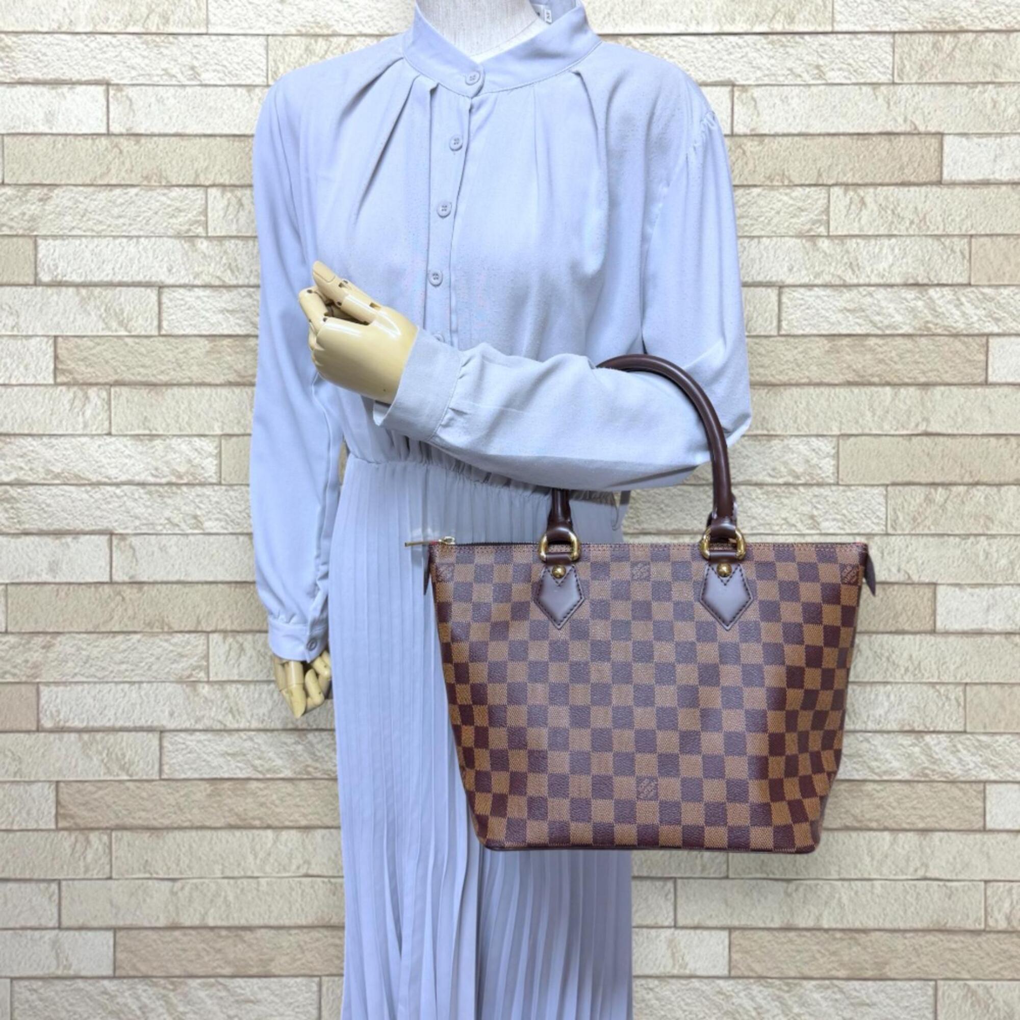 Louis Vuitton Damier Brown Damier Canvas Handbag (Pre-Owned)