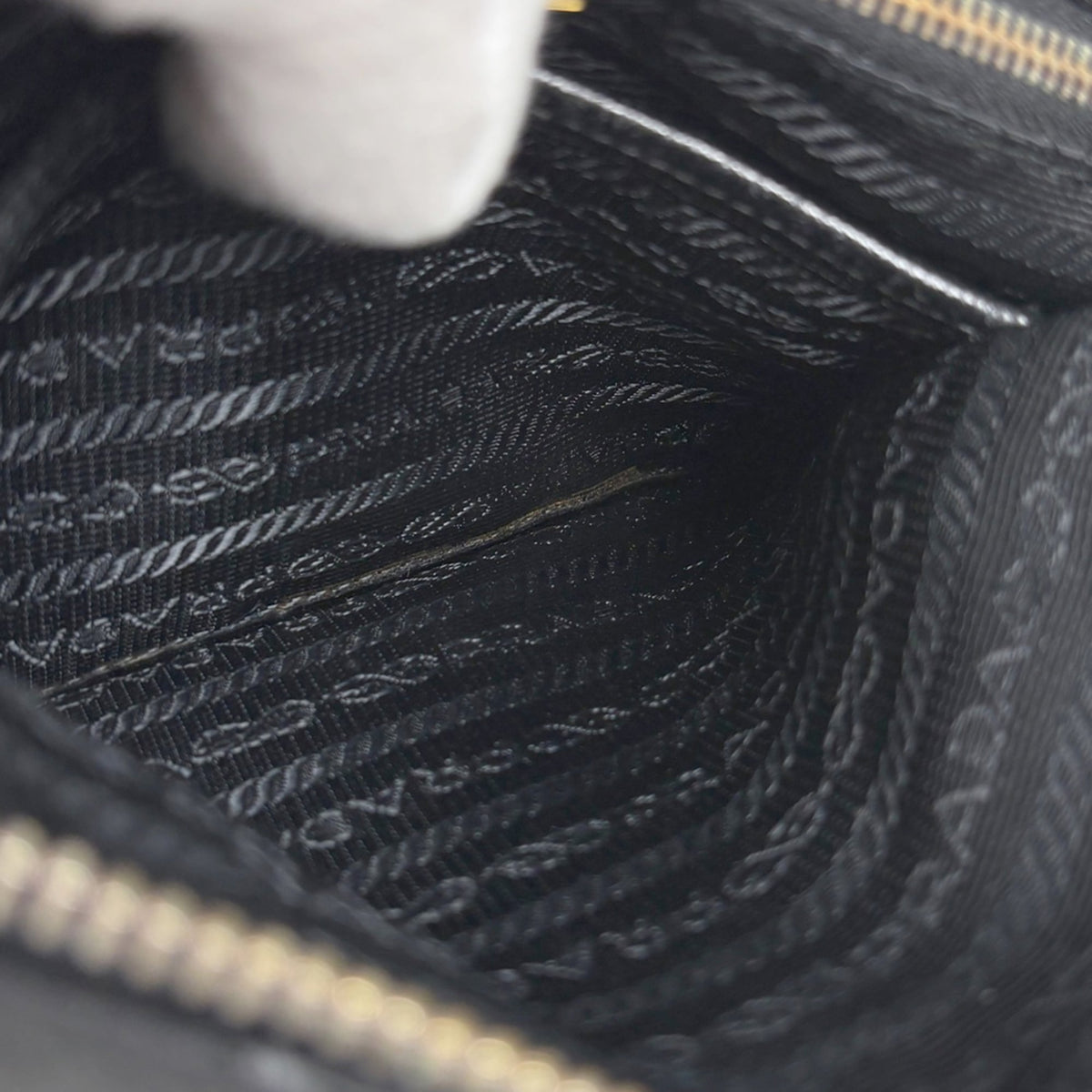 Prada Black Nero Nylon Leather Shoulder Bag (Pre-Owned)