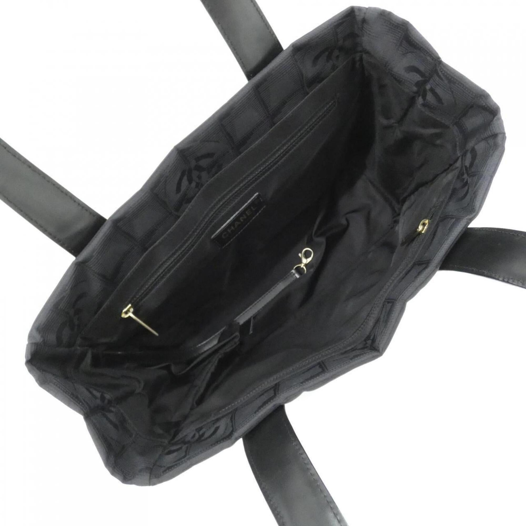 Chanel Black Travel Line Handbag (Pre-Owned)