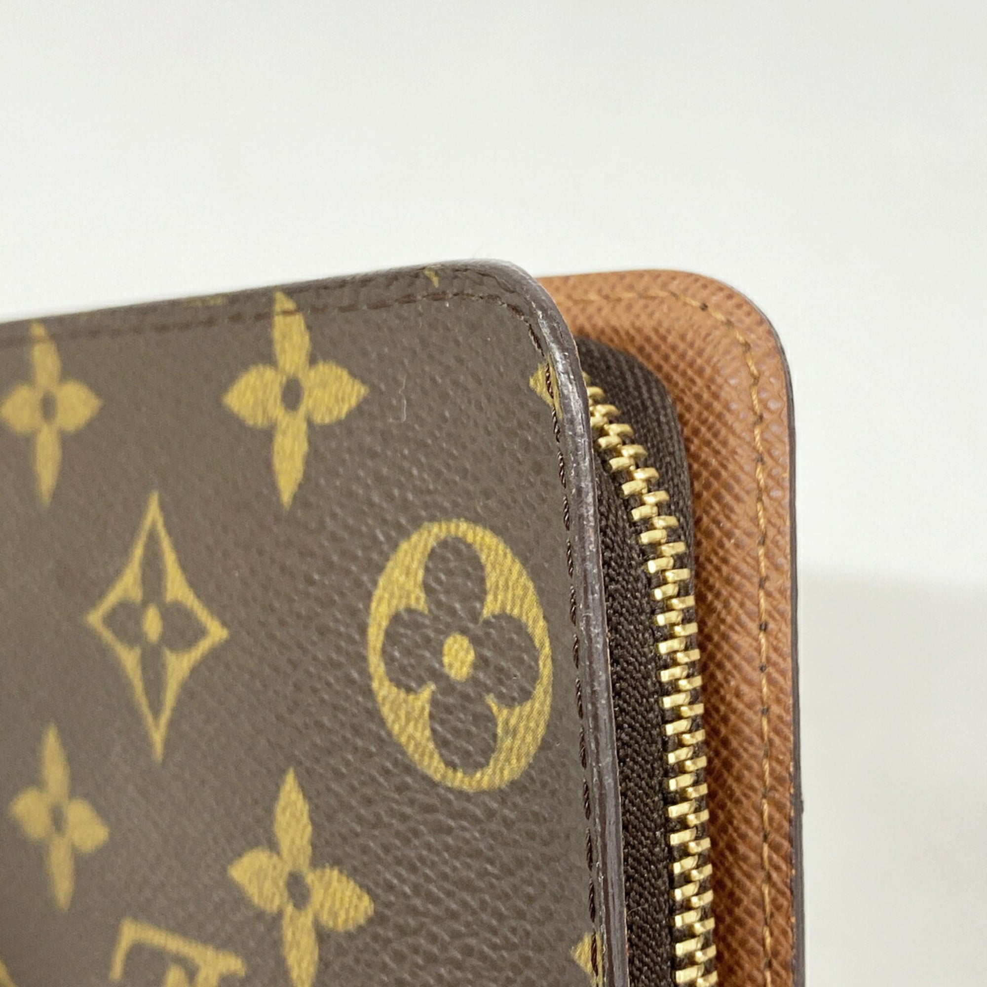 Louis Vuitton Brown Long Wallet (Bi-Fold) (Pre-Owned)
