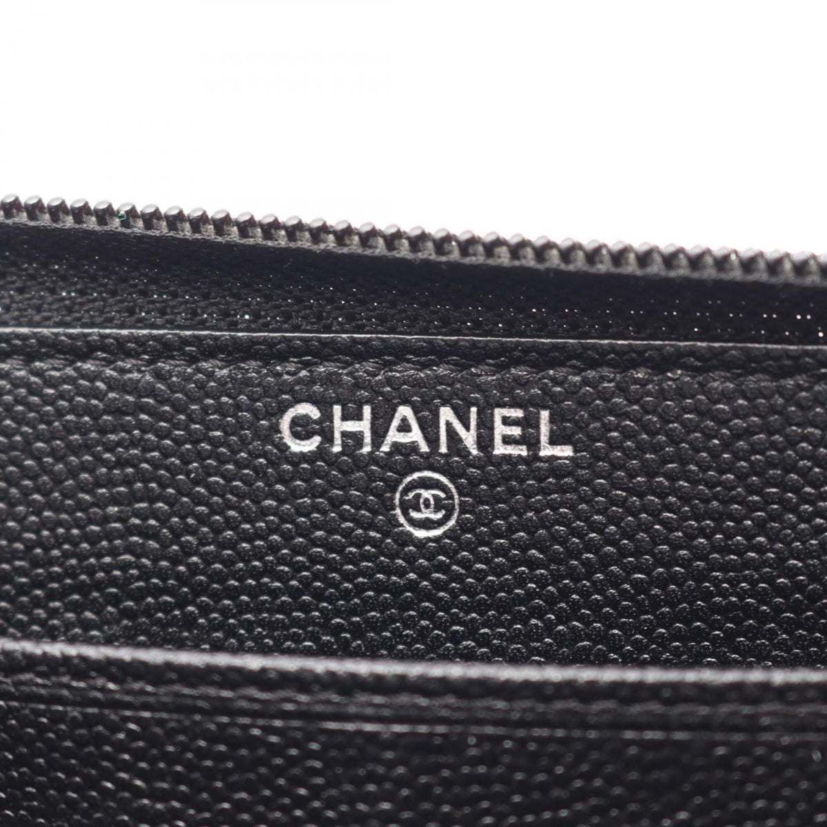 Chanel Black Grained Calfskin Long Wallet (Bi-Fold) (Pre-Owned)