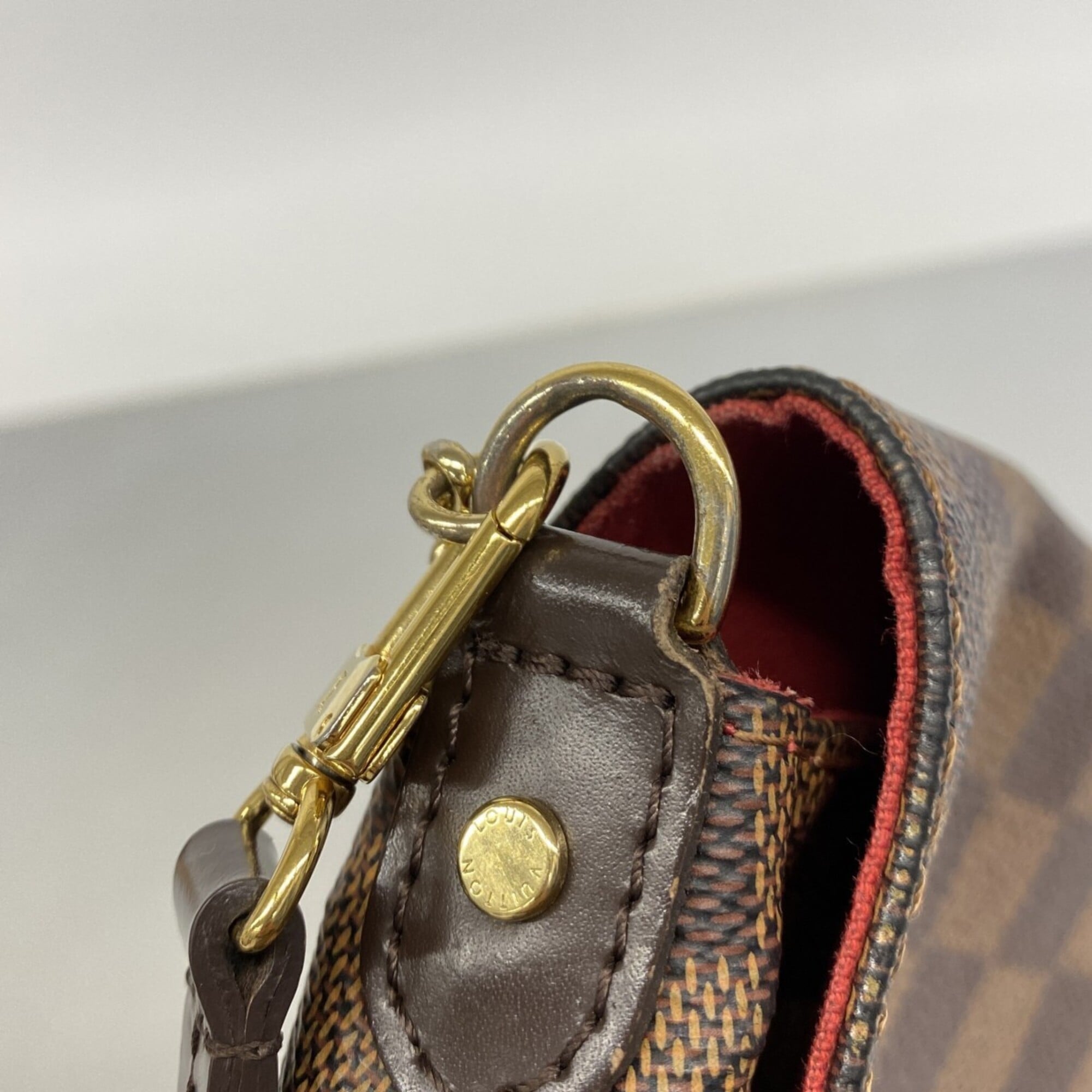 Louis Vuitton Ebene Handbag (Pre-Owned)