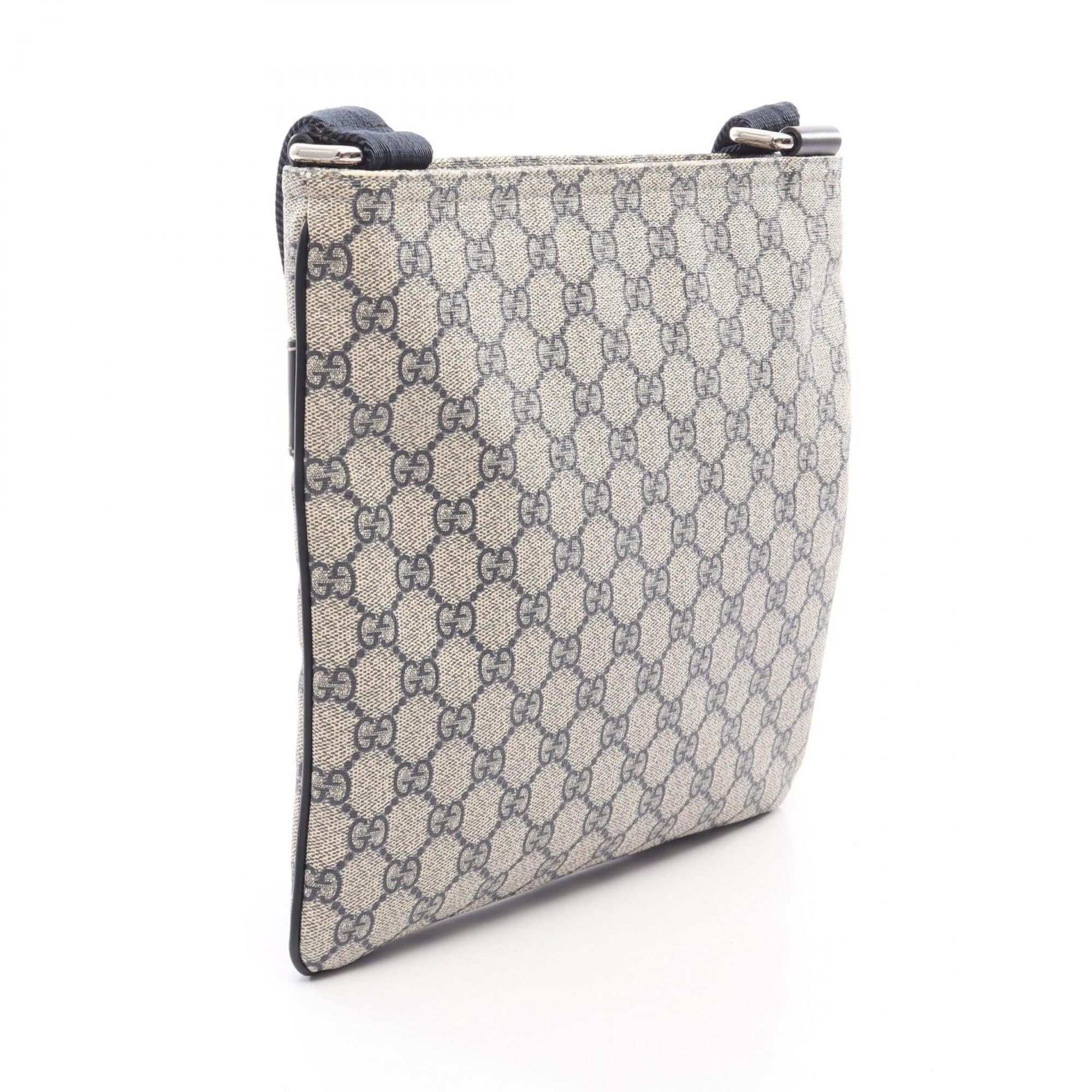 Gucci Ivory Navy Gg Supreme Leather Shoulder Bag (Pre-Owned)