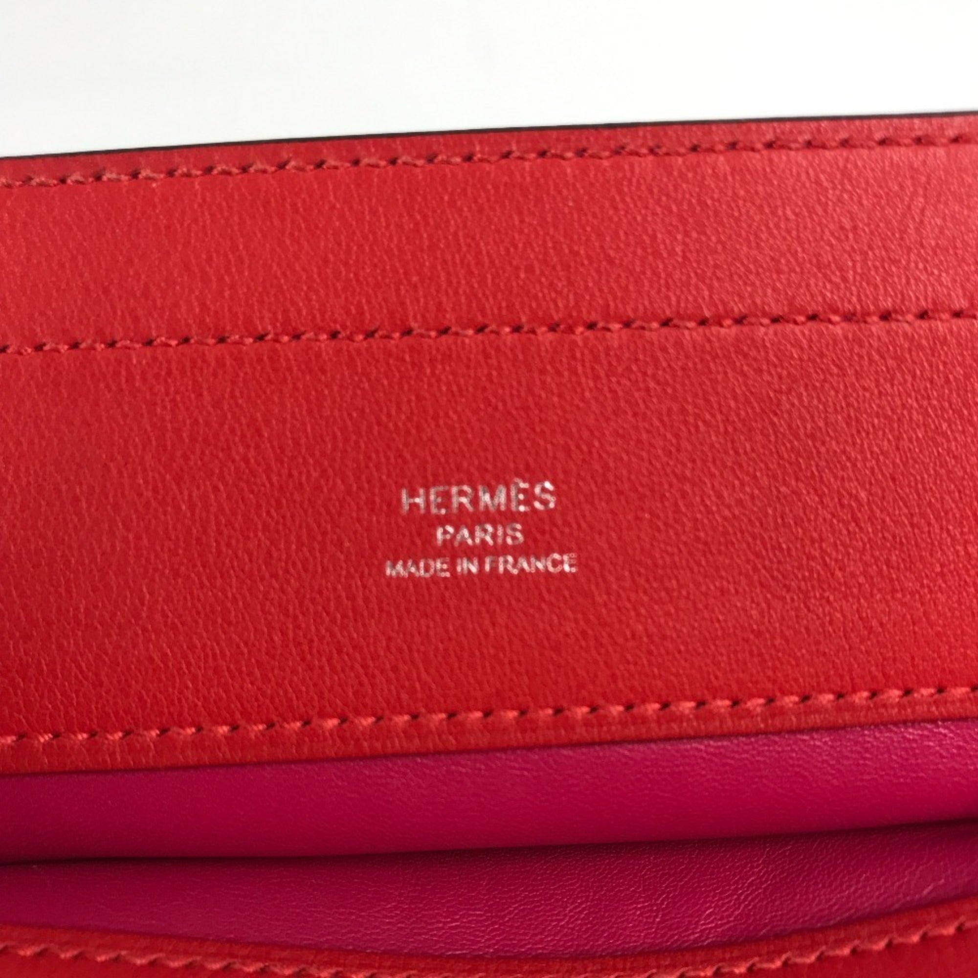 Hermes Pink Red Color Leather Pochette Shoulder Bag (Pre-Owned)