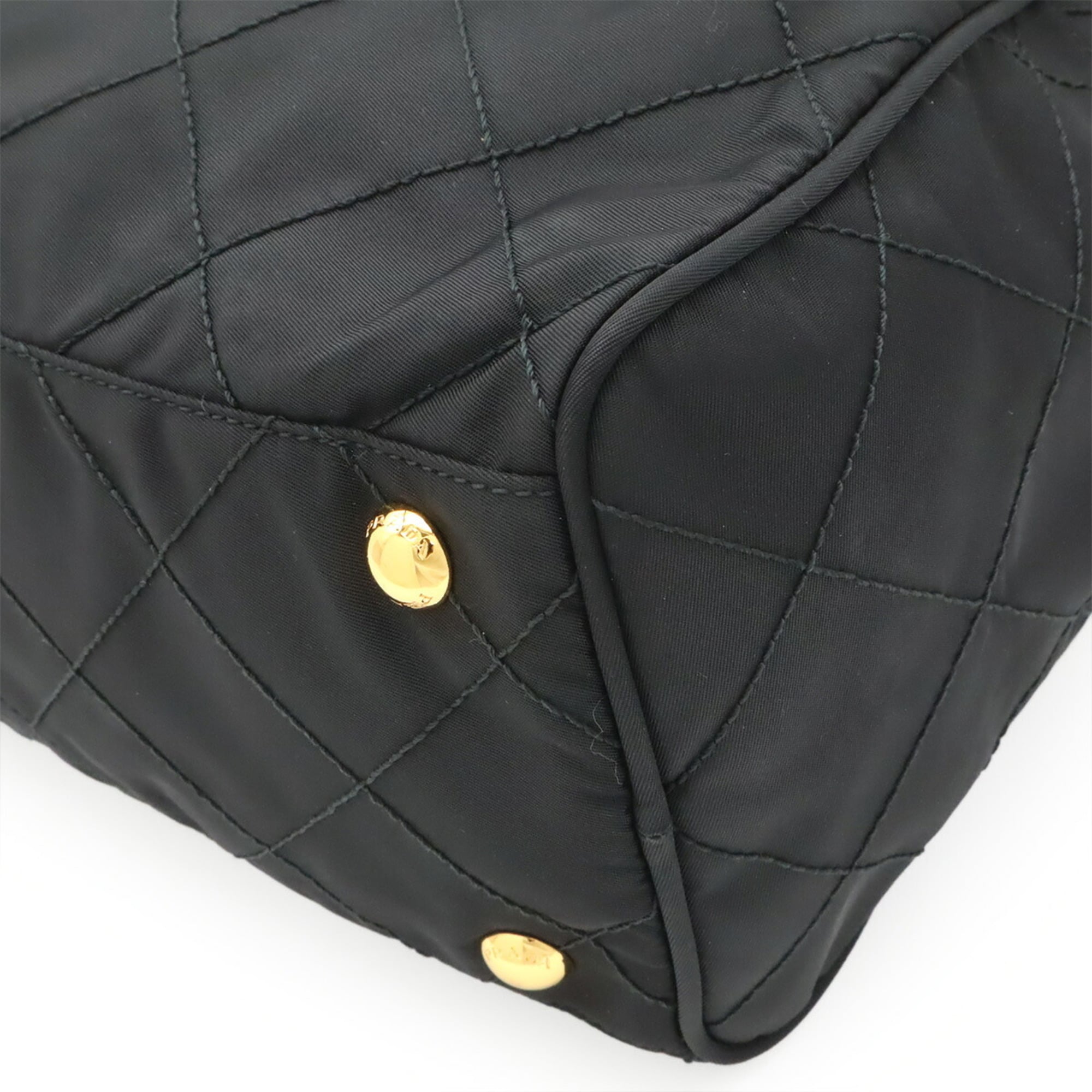 Prada Black Nero White Quilting Shoulder Bag (Pre-Owned)