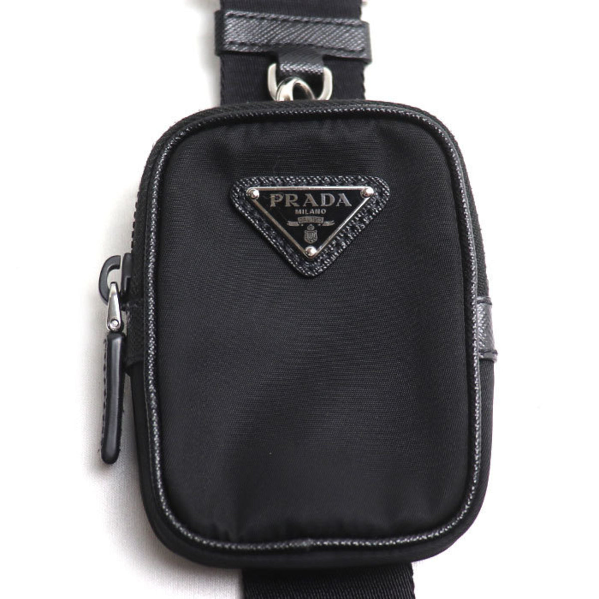 Prada Black Polyamide Pouch Shoulder Bag (Pre-Owned)