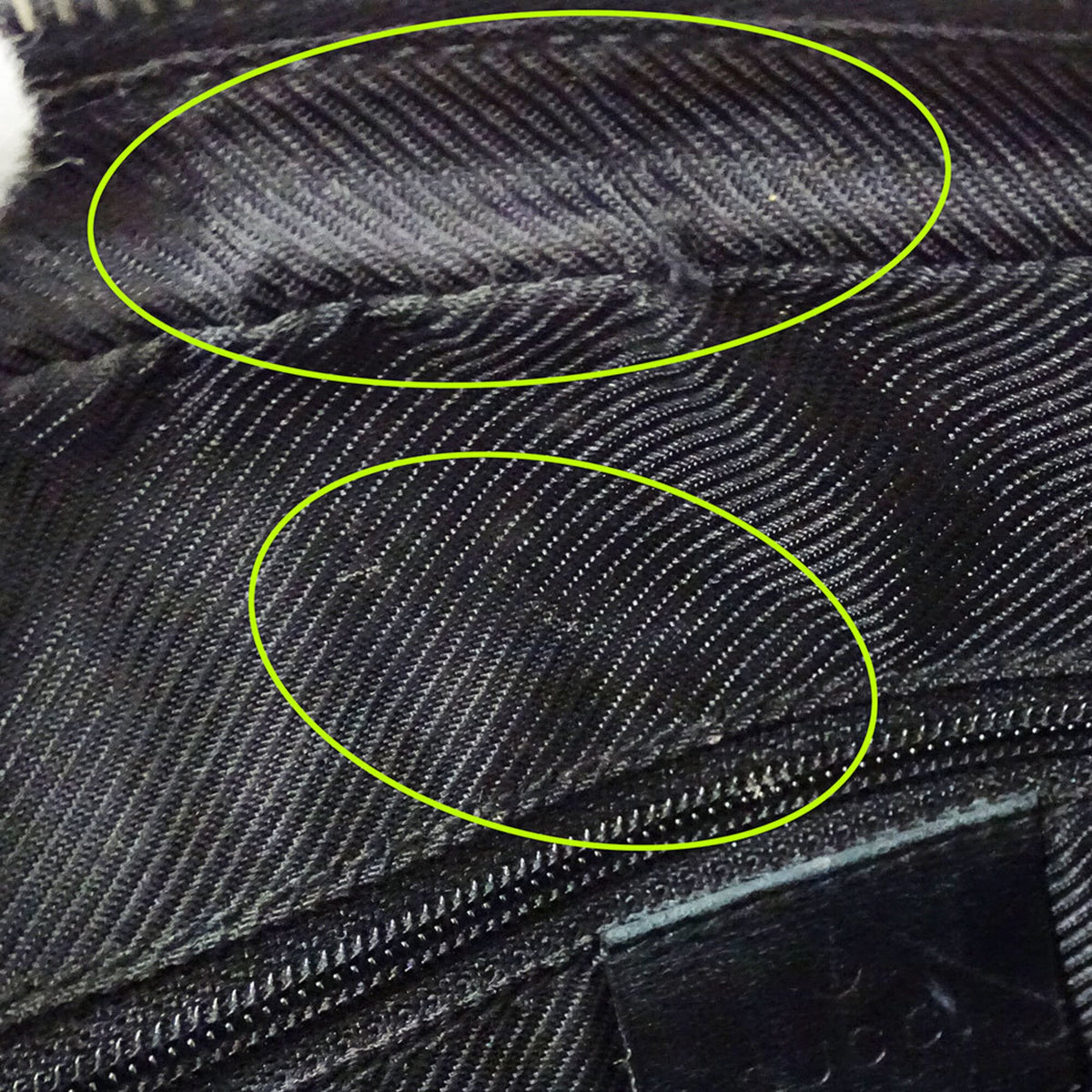 Gucci Black Leather Handbag (Pre-Owned)