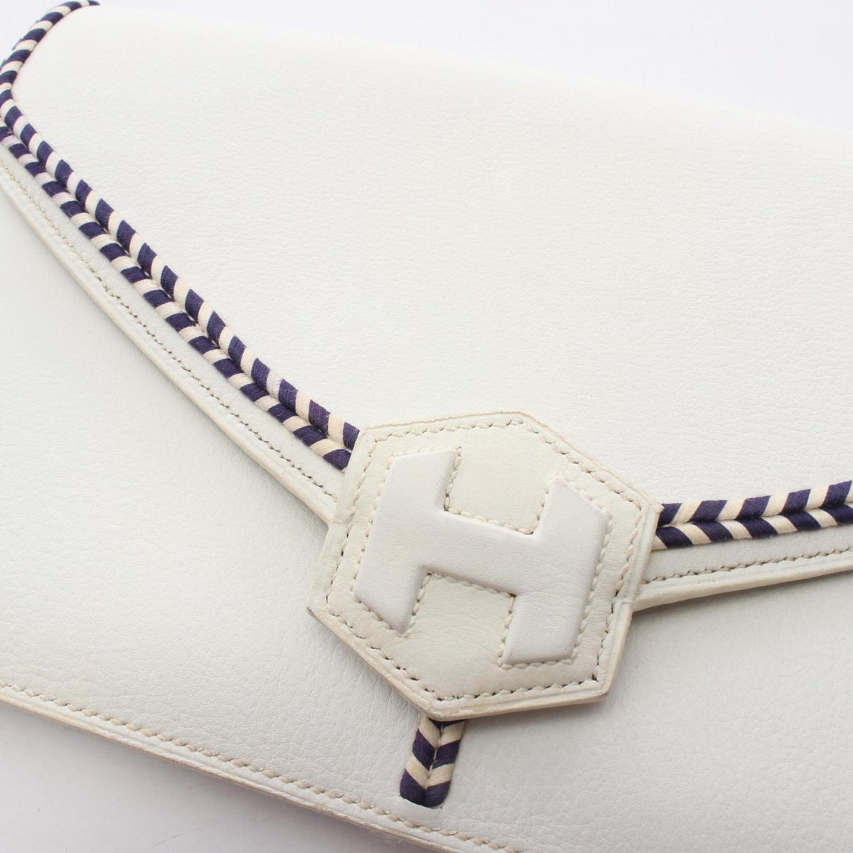 Hermes White Leather Clutch Bag Handbag (Pre-Owned)